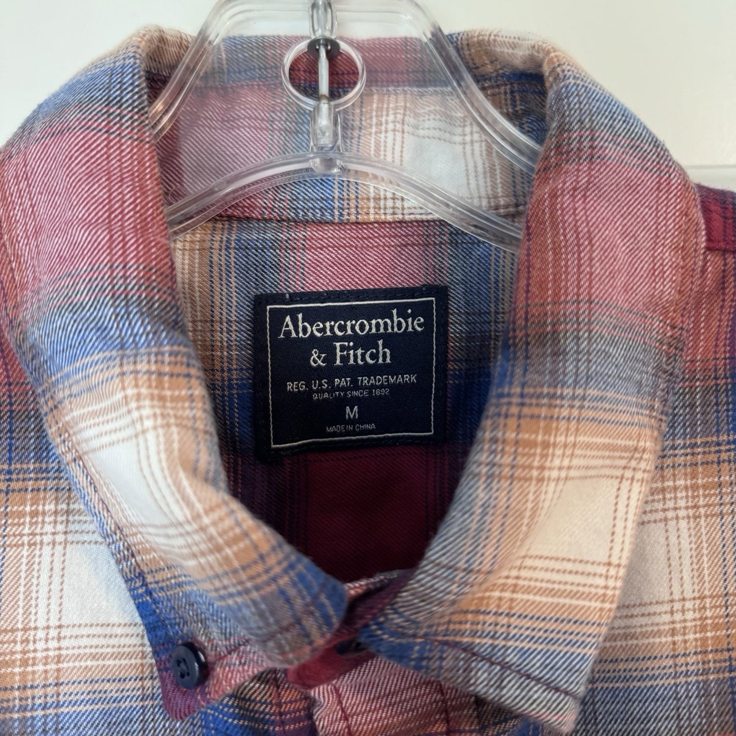 Abercrombie & Fitch Men’s Plaid Flannel Shirt M Red Blue Long Sleeve Cotton
