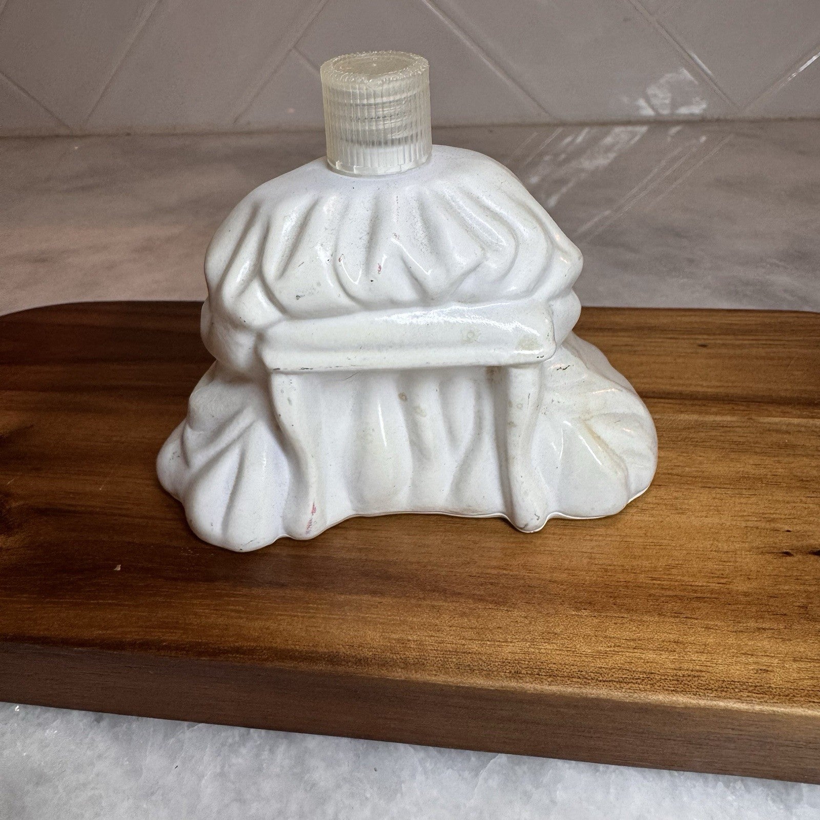 Vintage 1976 Avon Bicentennial Bell Decanter July 4 1776 Betsy Ross Flag Empty