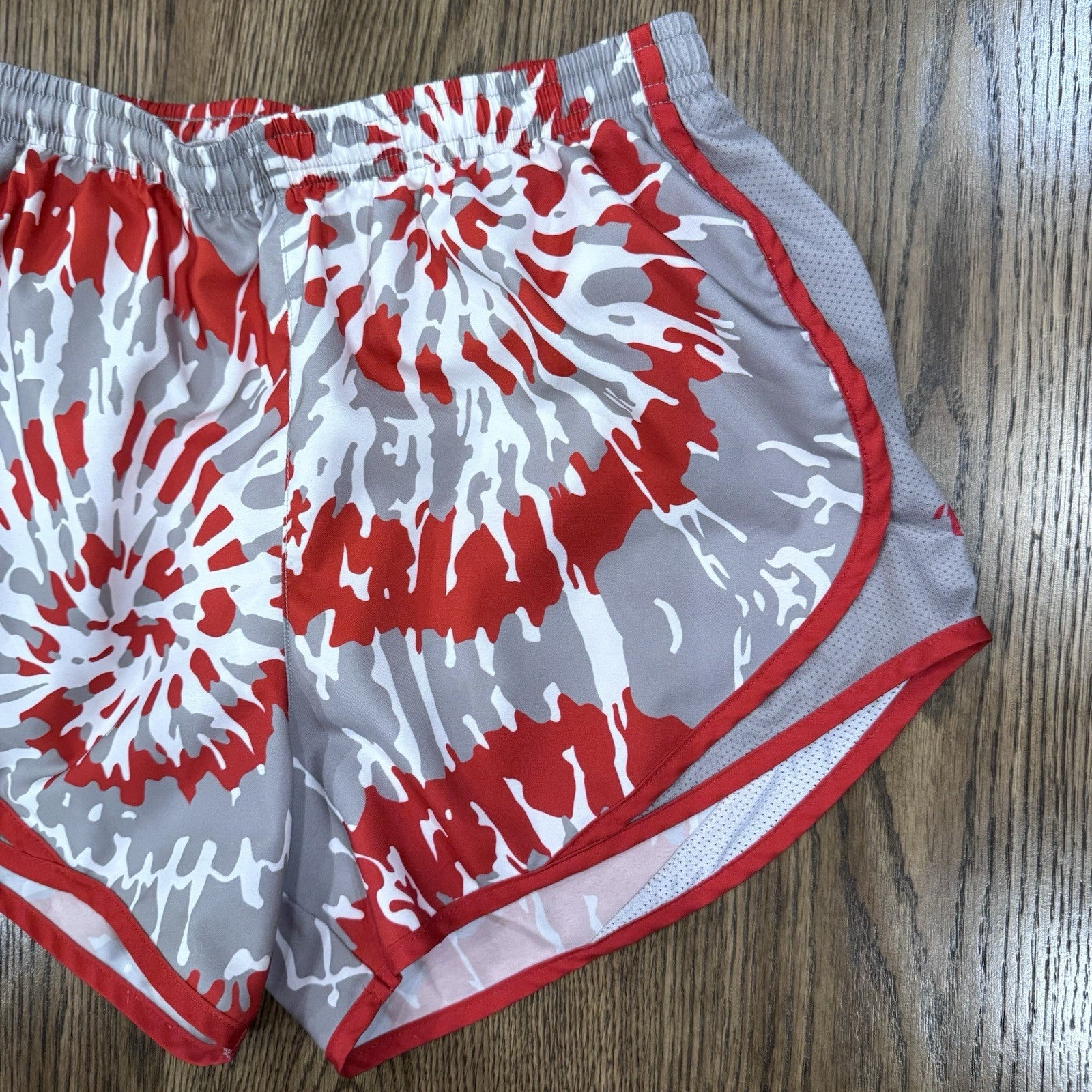 Varsity Spirit Cheer Shorts Women’s Small Red Gray White Tie Dye Print Lined