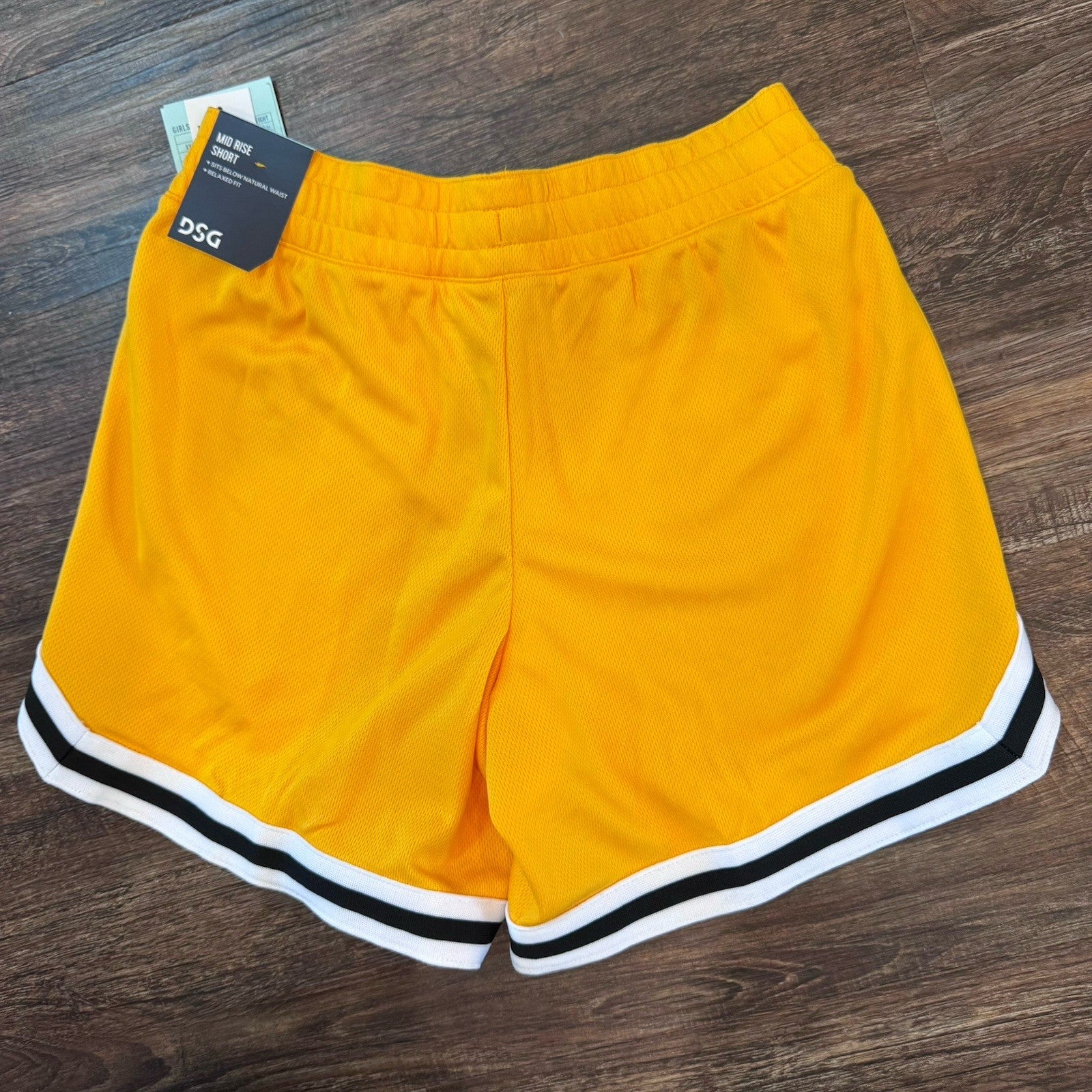 DSG Girls Mesh Shorts Size S Gold Black University Gold NWT Mid Rise MSRP $20
