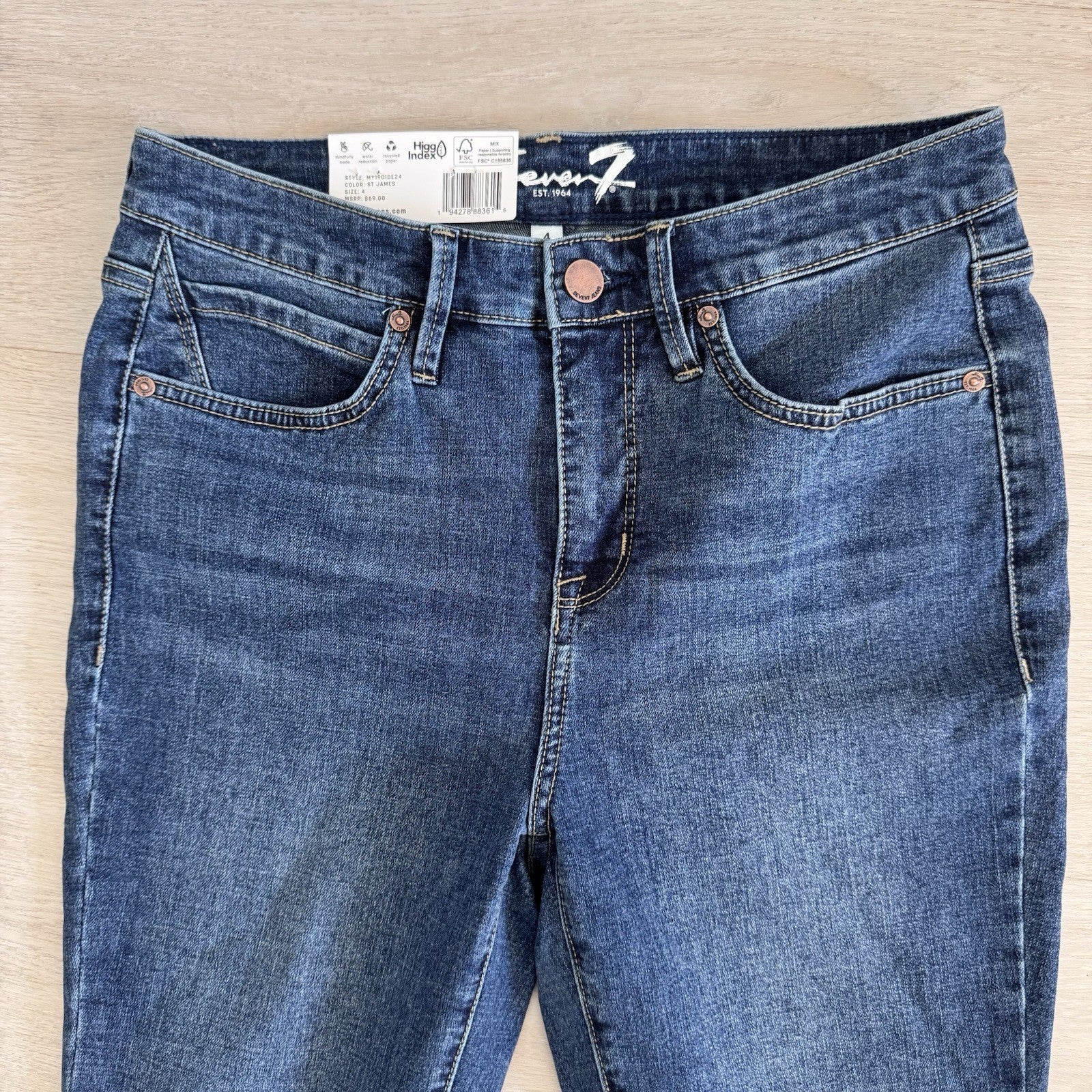 Seven7 High Rise Skinny Jeans Size 4 St James Wash NWT