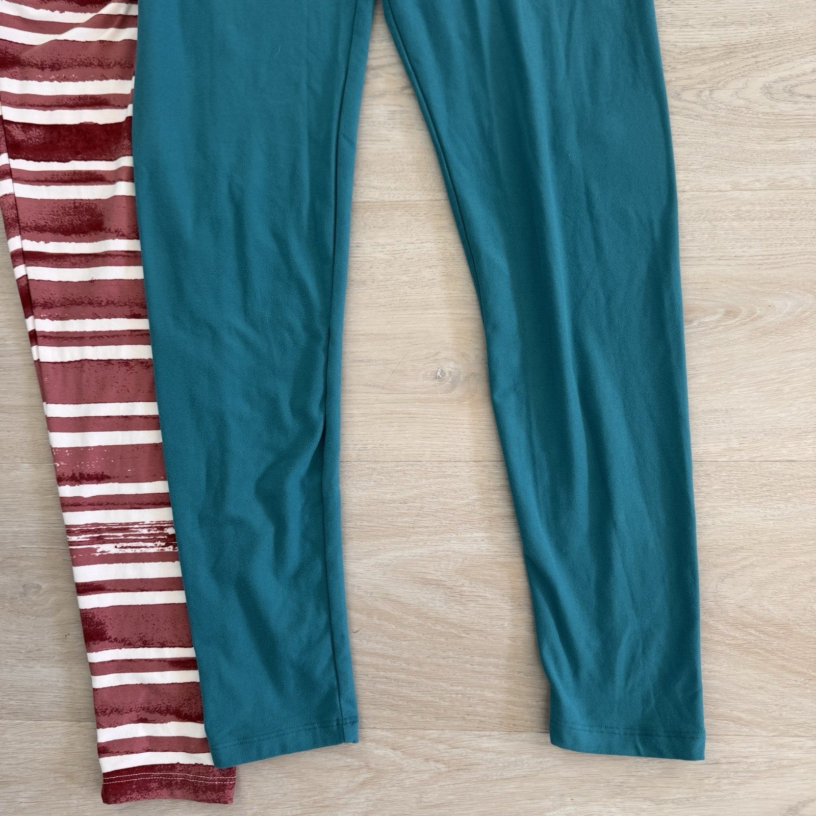 LuLaRoe Leggings Lot of 3 OS Floral Stripe Teal Buttery Soft Women’s