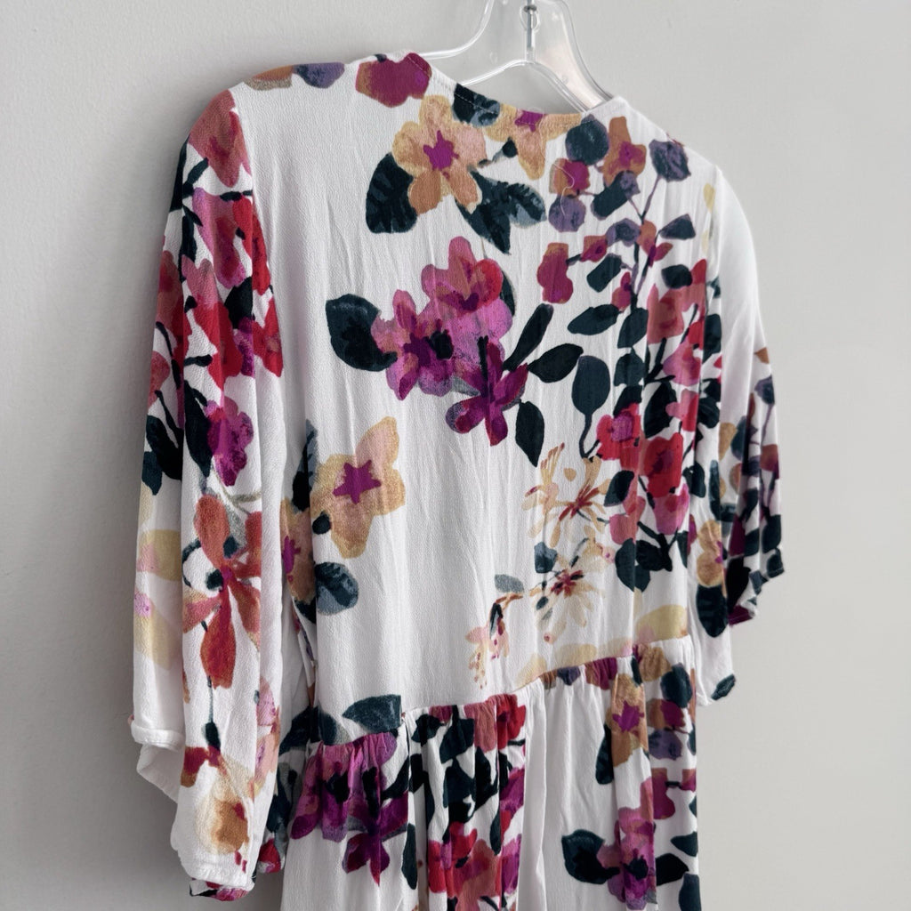 Love Stitch Floral Boho Dress – Size Small – Bell Sleeve – Lined