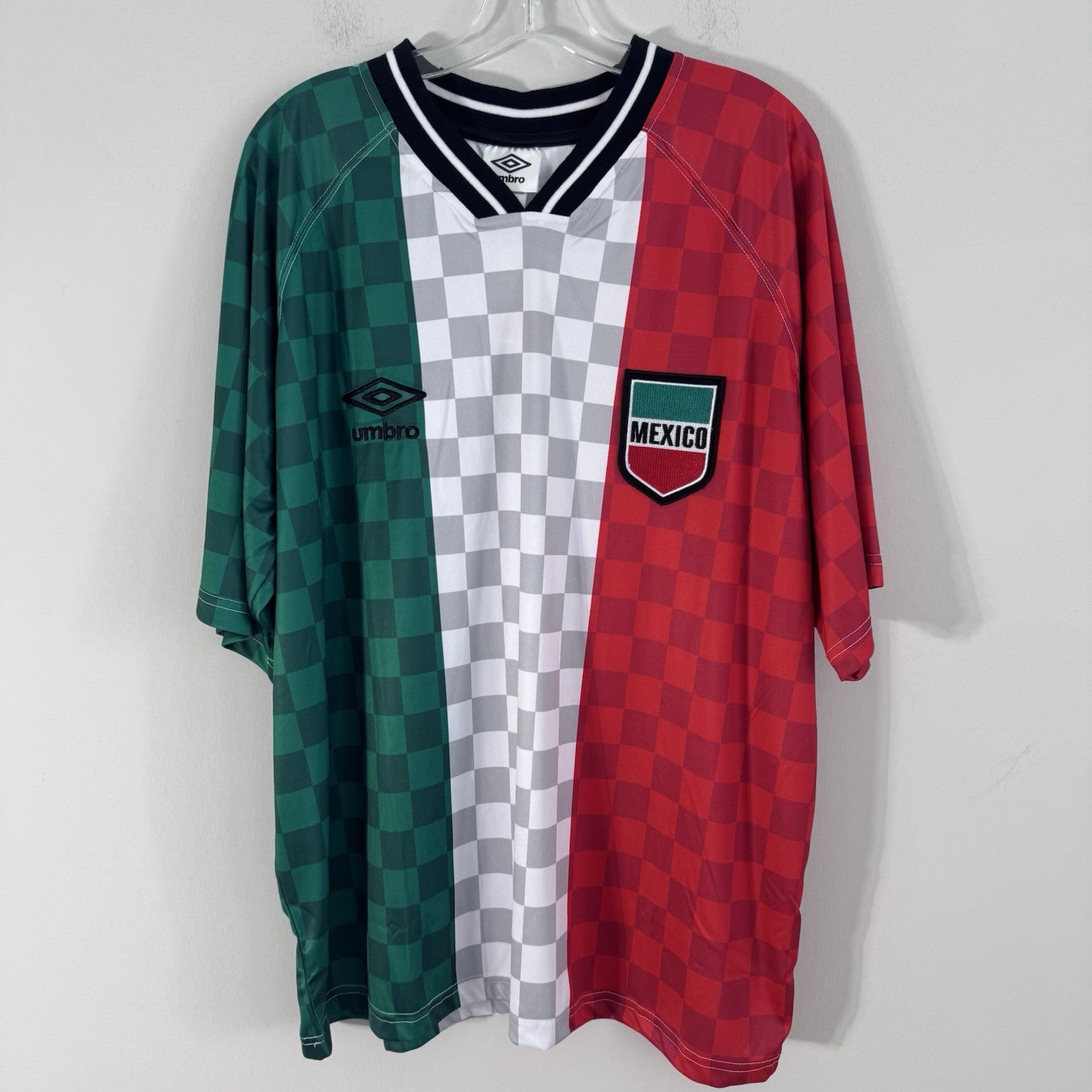 NWT Umbro Mexico Jersey Mens Large Soccer Shirt Green White Red NEW Ships Fast!