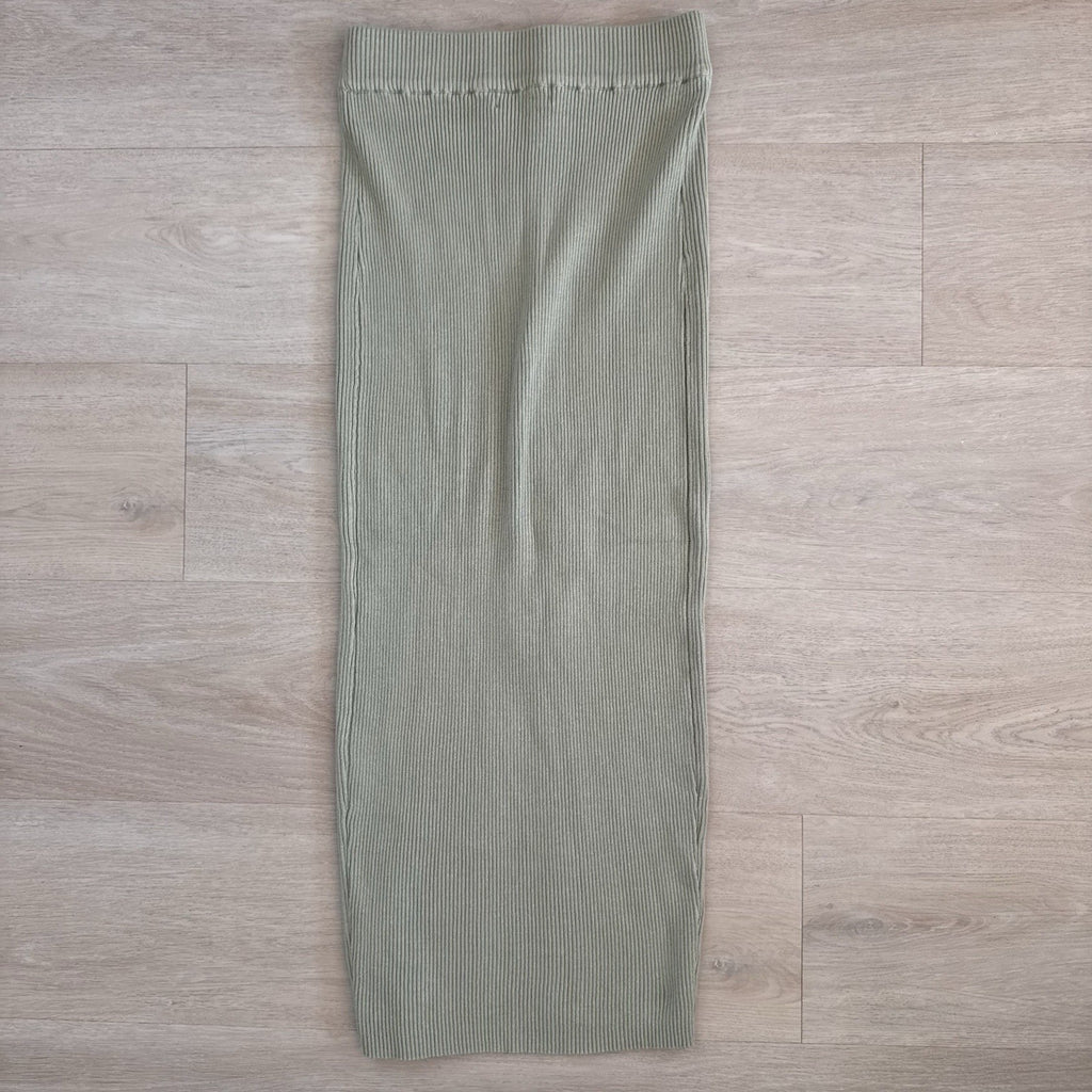 Missguided Women’s Sage Ribbed Midi Skirt US 4 Front Slit Button Detail