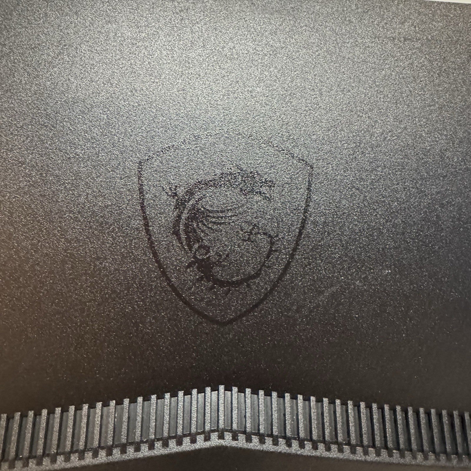MSI G32C4X 31.5” Curved Gaming Monitor 250Hz 1080p Cracked Screen Parts 3DA6