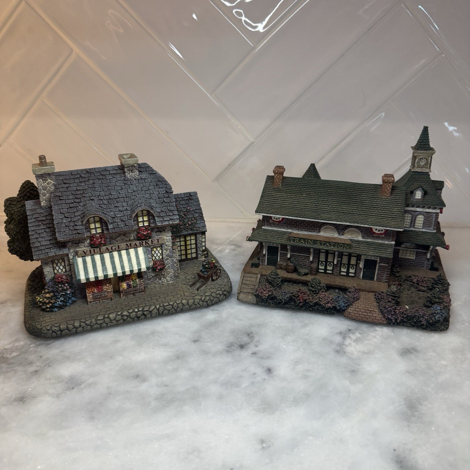 Hawthorne Village Civil War Confederate Station & Village Market Set Vintage