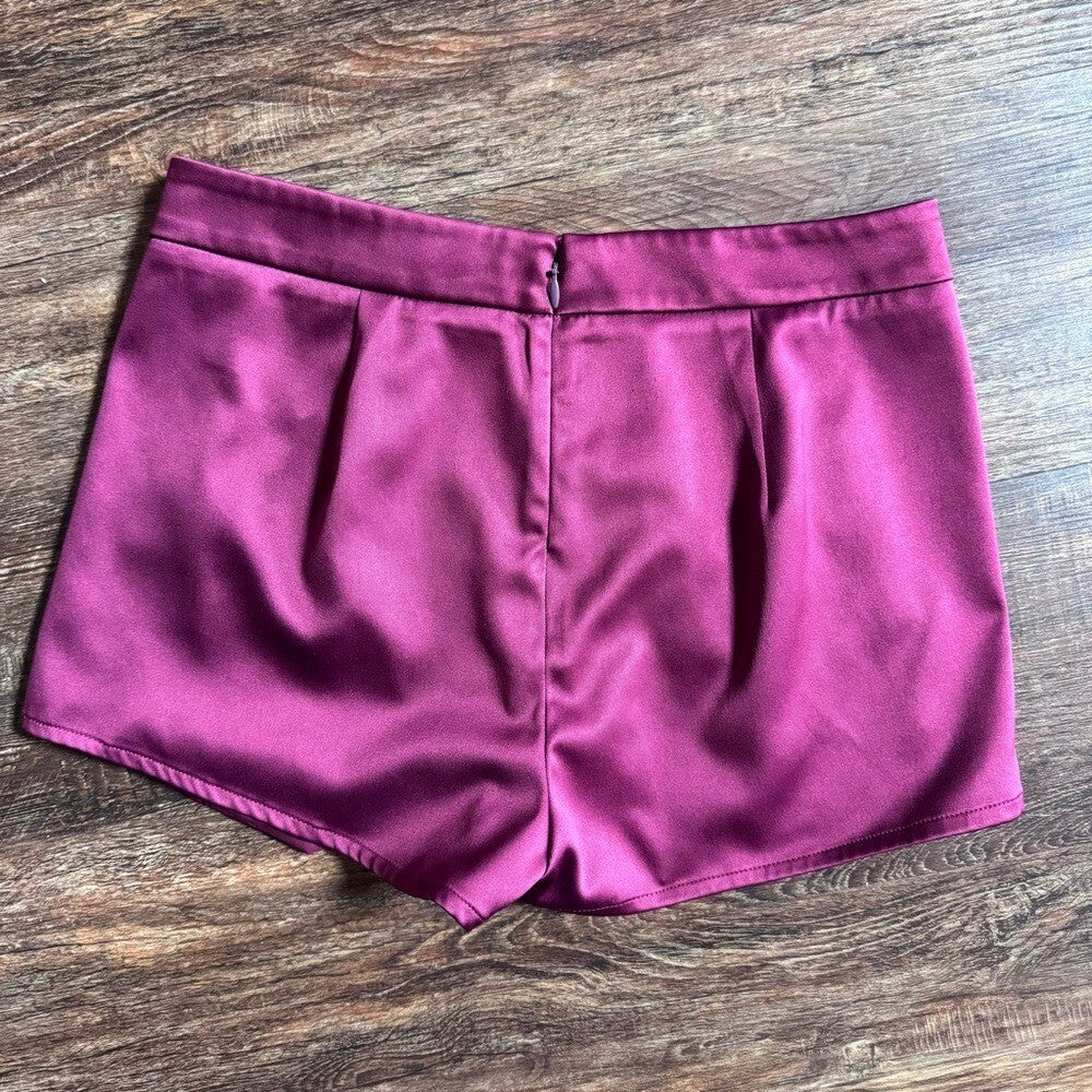 EXPRESS SATIN ASYMMETRICAL SKORT SIZE 2