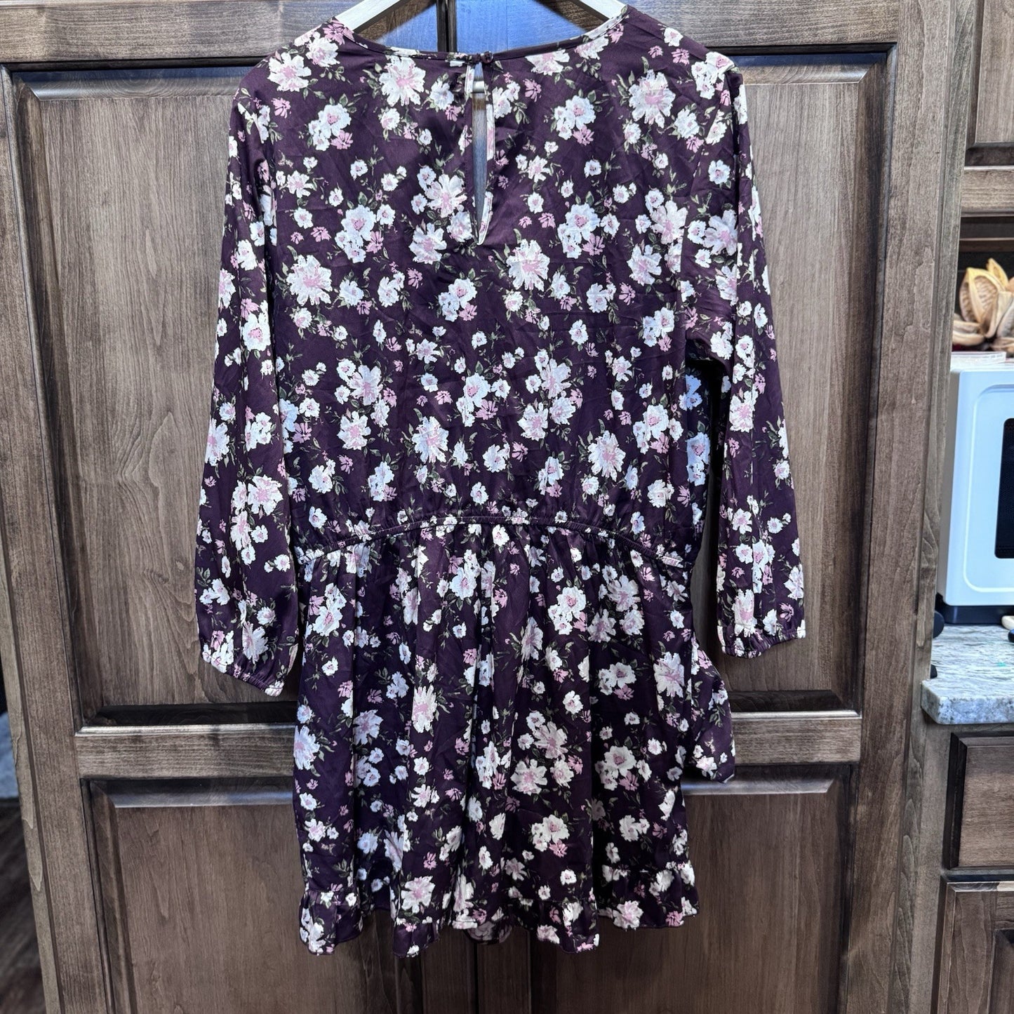 American Rag Cie Women’s Floral Romper Size XL Burgundy Rose Print Long Sleeve