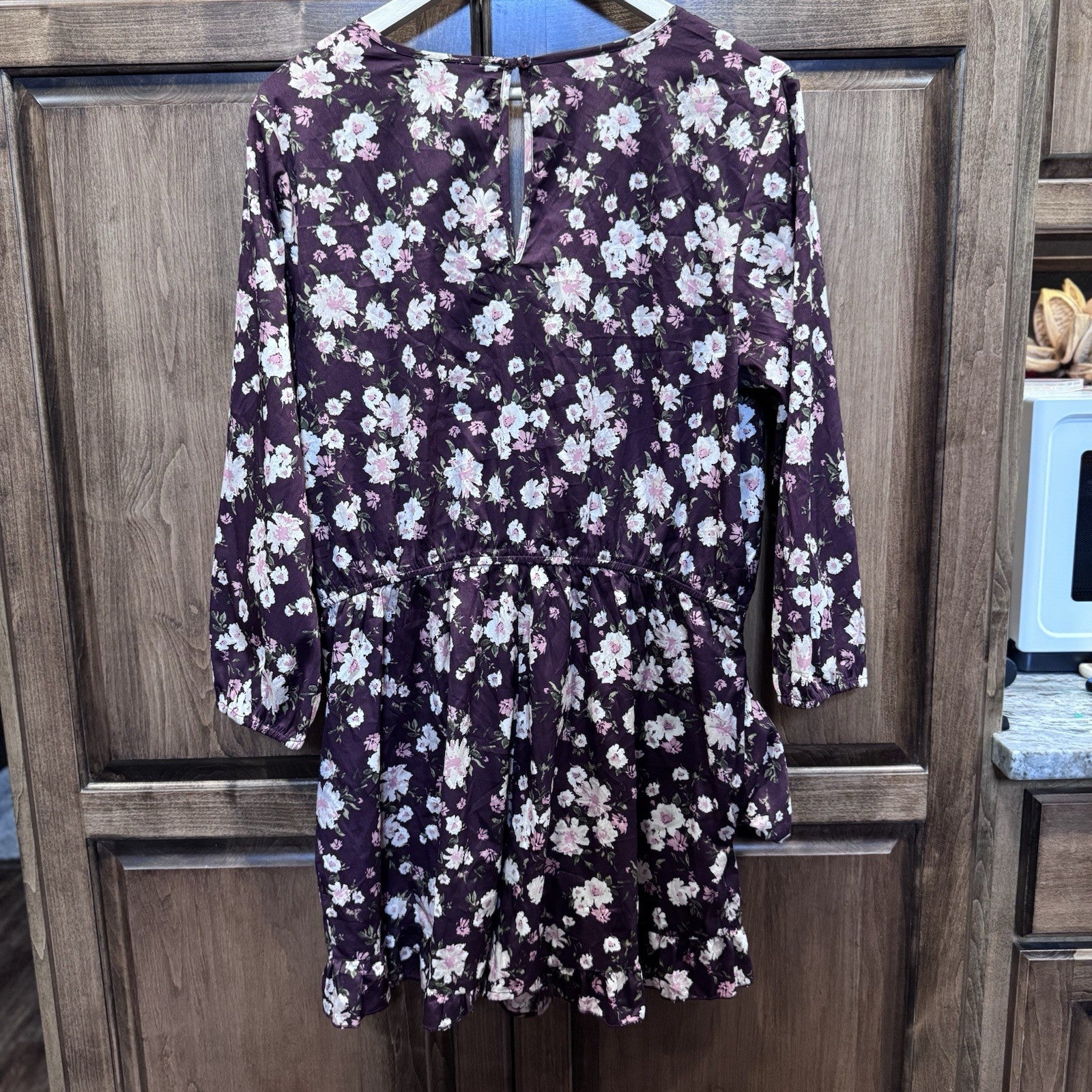 American Rag Cie Women’s Floral Romper Size XL Burgundy Rose Print Long Sleeve