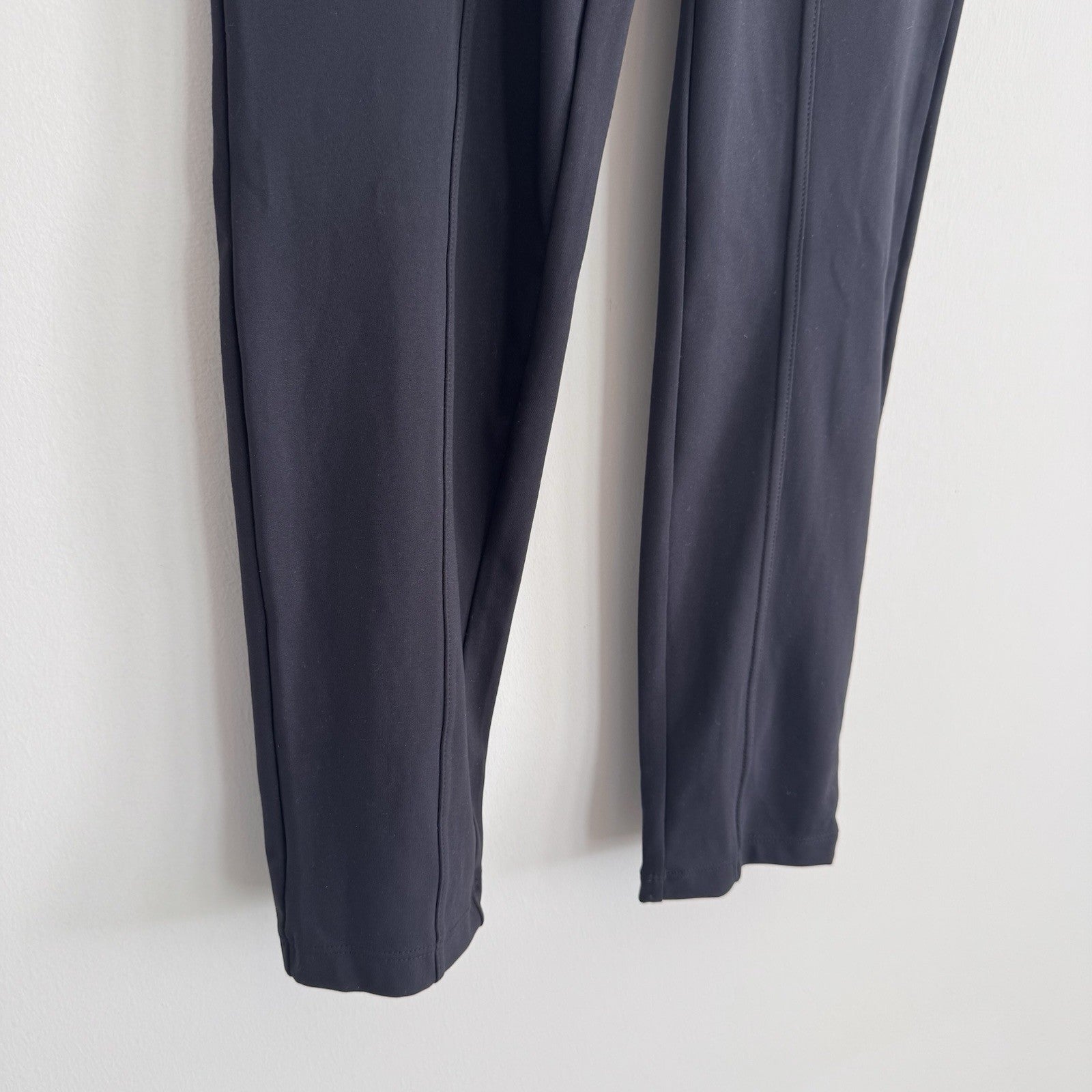 Halara XS High Waisted Pocket Leggings Black Stretch Yoga Pants NWT Women’s
