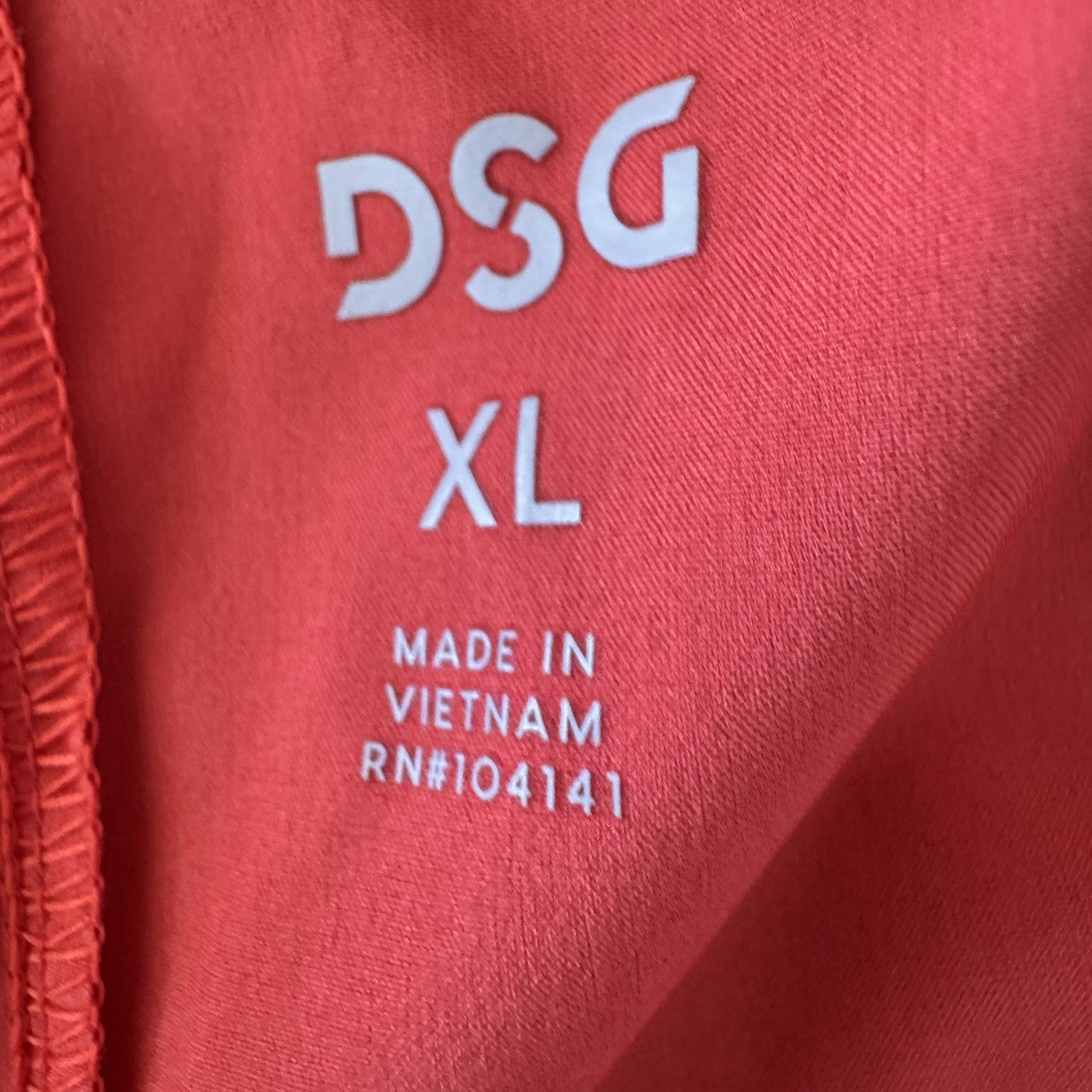 DSG Men's XL 6" Agility Woven Short Red Sun NWT Athletic Gym Running Training