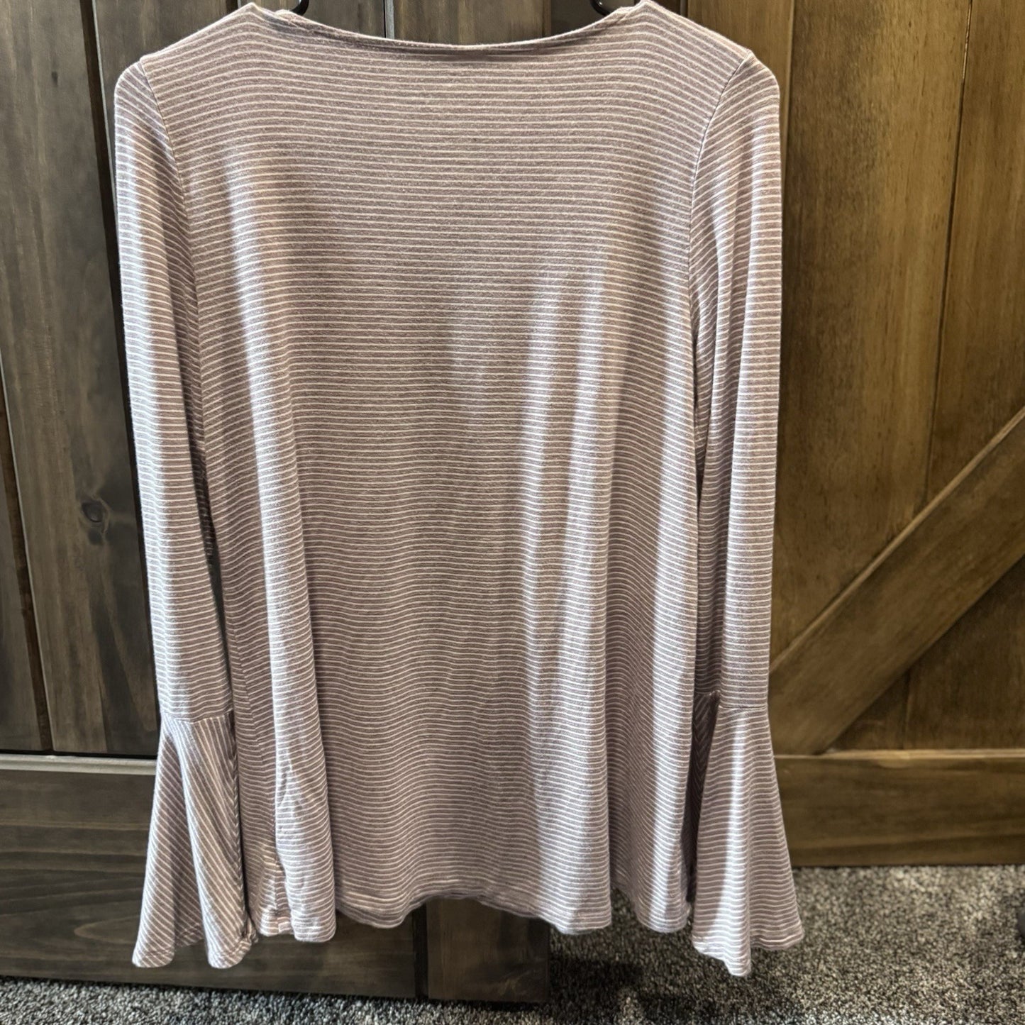 Soft & Sexy AEO Long Sleeve Striped V-Neck Top with Front Cutouts Women’s Size