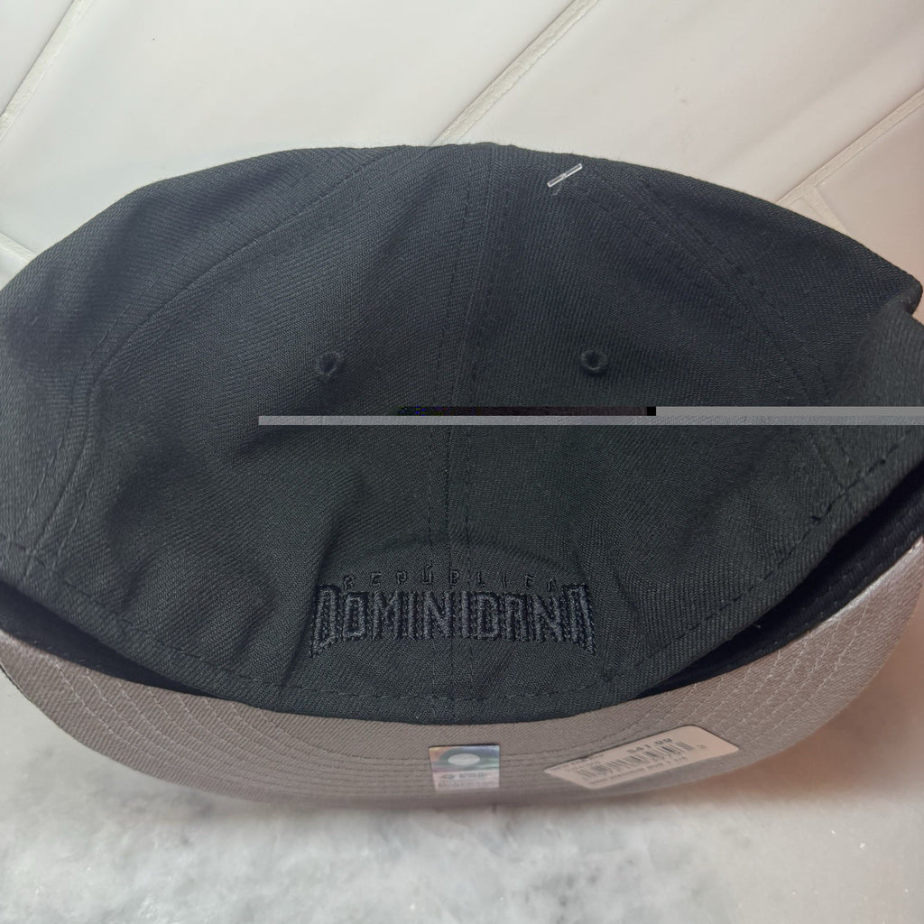 Dominican Republic World Baseball Classic Size 7 1/4 Hat New Era Black