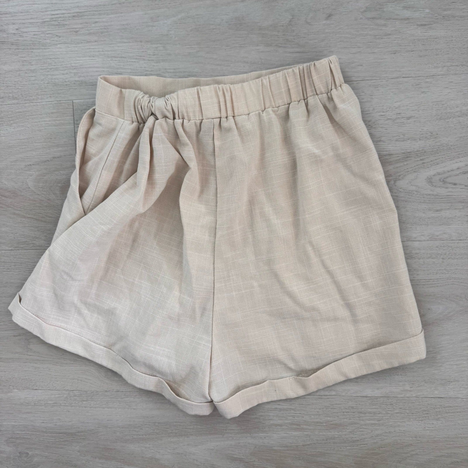 Princess Polly Women’s Beige Linen Look Tailored Shorts US 2 Minimalist