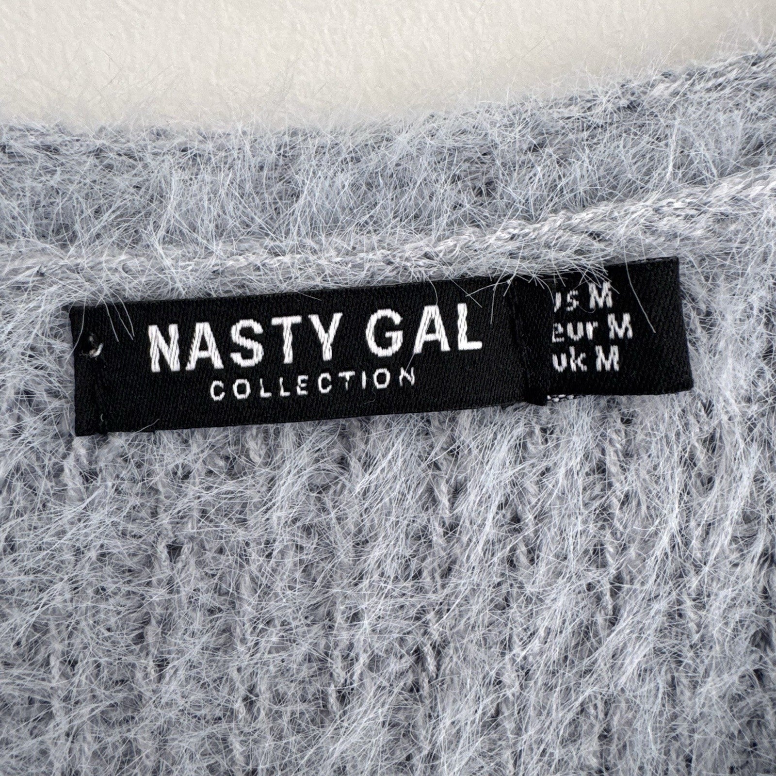 Nasty Gal Y2K Fuzzy Knit Cropped Cardigan Gray V Neck Button M