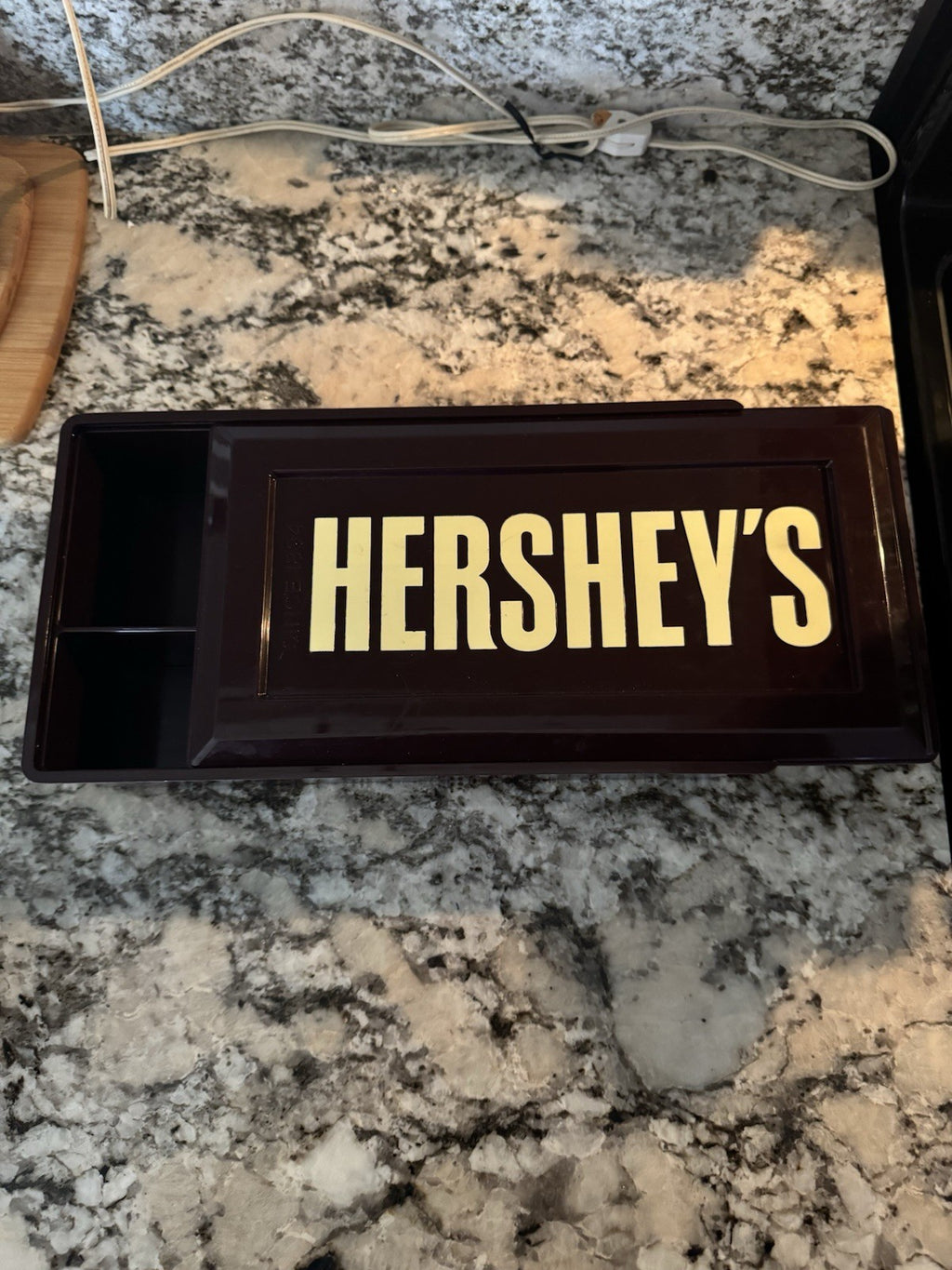  Hershey's Brown Rectangle S'Mores Case Organizer w/Removable Lid