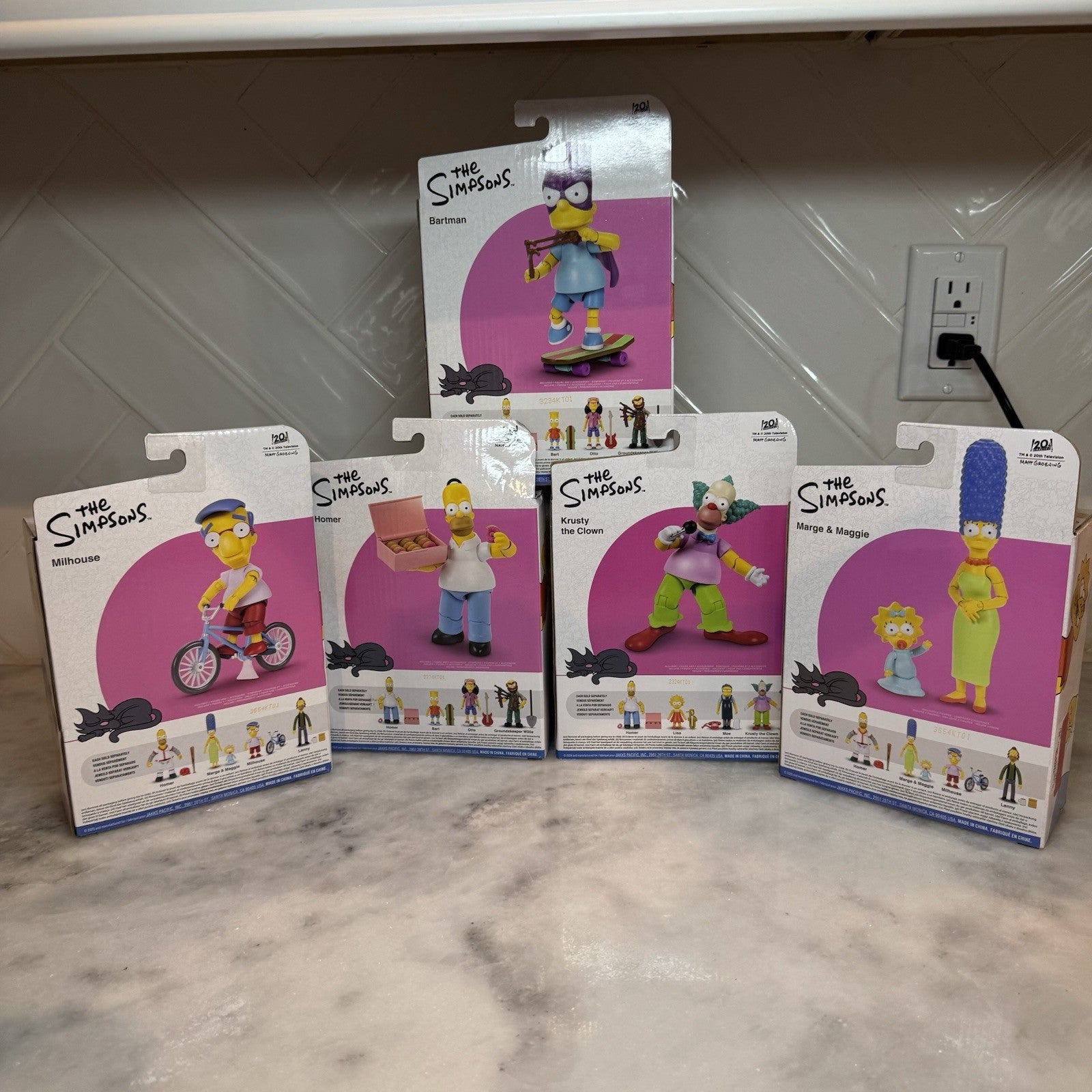 The Simpsons Action Figure Lot Bartman Homer Millhouse Kristy Marge Maggie Jakks