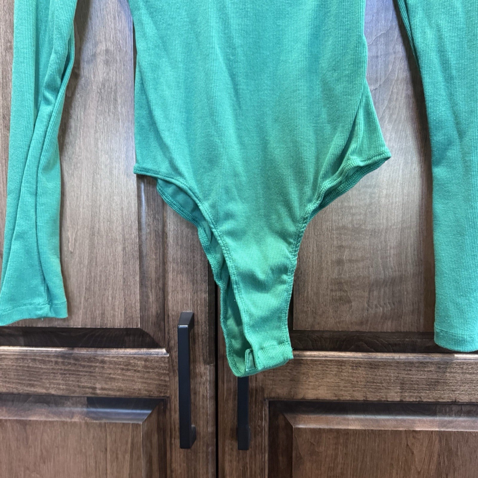 Princess Polly Green Ribbed Long Sleeve Bodysuit Size US 4 | AU 8 | EU 36
