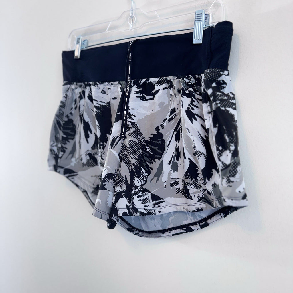 Under Armour Women’s Medium Speedpocket Athletic Running Shorts MD