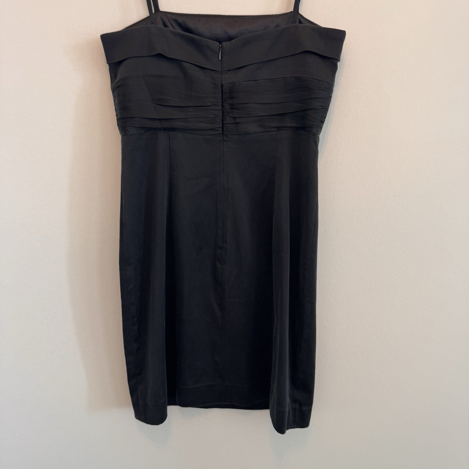Laundry by Shelli Segal Silk Little Black Dress 6 Ruched Empire Waist LBD