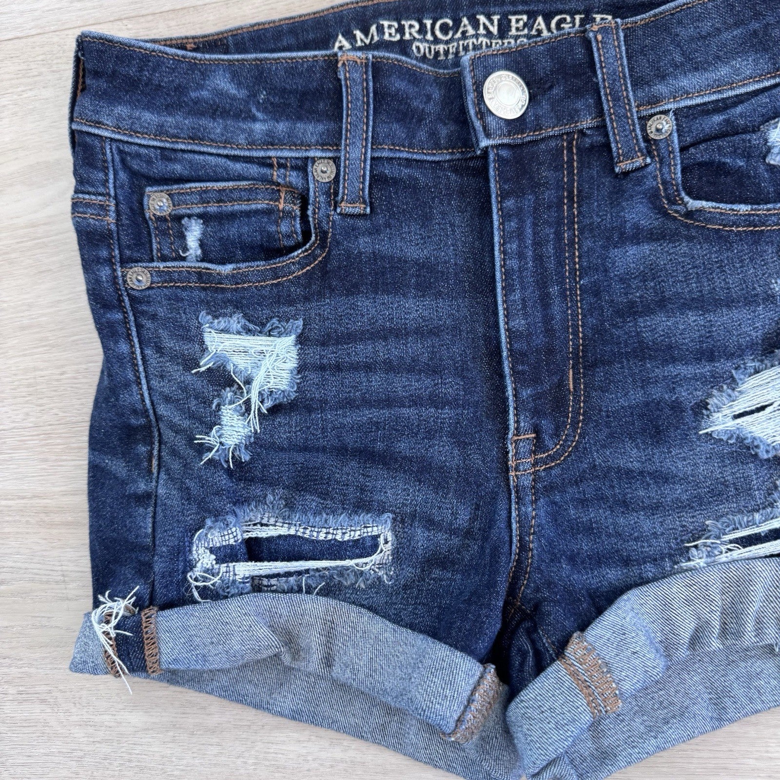 American Eagle Women’s Hi Rise Shortie Shorts 0 Distressed Stretch