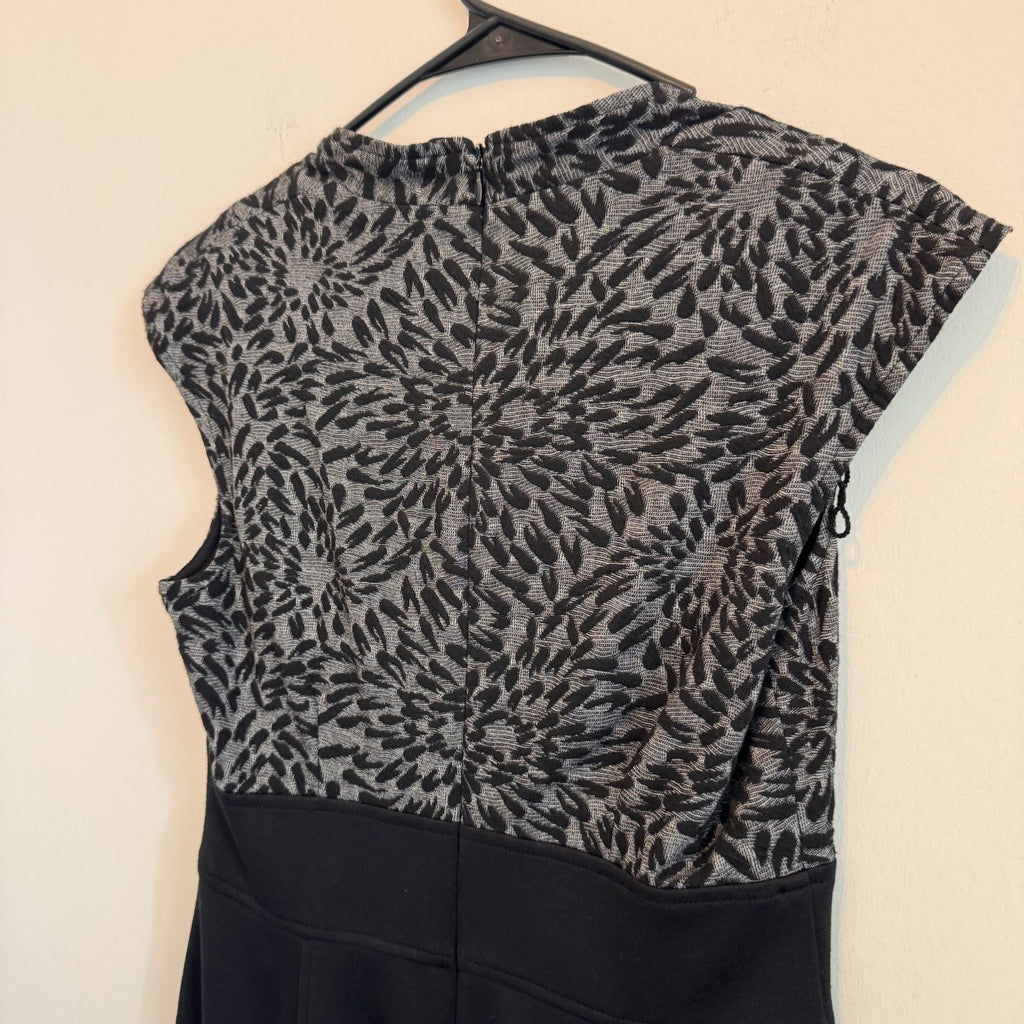 London Times Women's 6 Black Gray Mixed Print Cap Sleeve Sheath Dress Lined