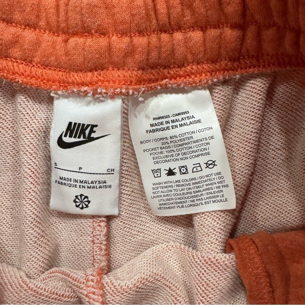 Nike Sportswear Circa 72 Women's High-Rise Fleece Shorts Size small