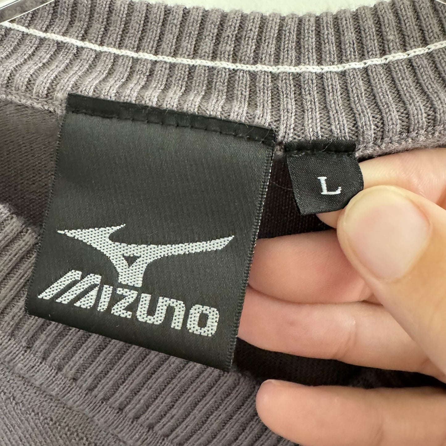 Mizuno Men’s Argyle V-Neck Sweater L Gray Golf Knit Modal Cotton