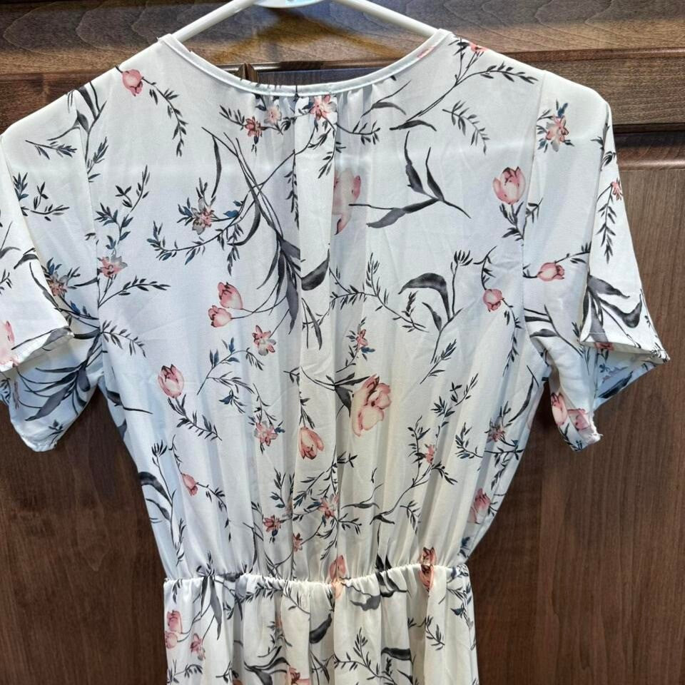 Sienna Sky Wrap Floral Dress White Pink Blue XS Short Sleeve Elastic Waist
