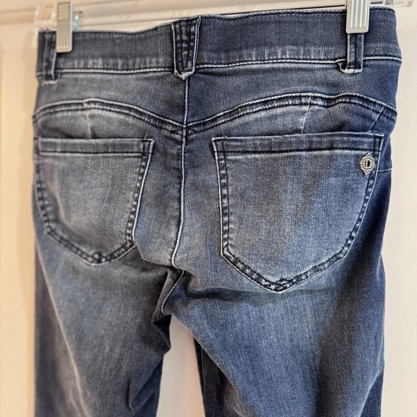 Democracy Absolution Womens Skinny Jeans Size 0P Dark Wash Stretch Denim 