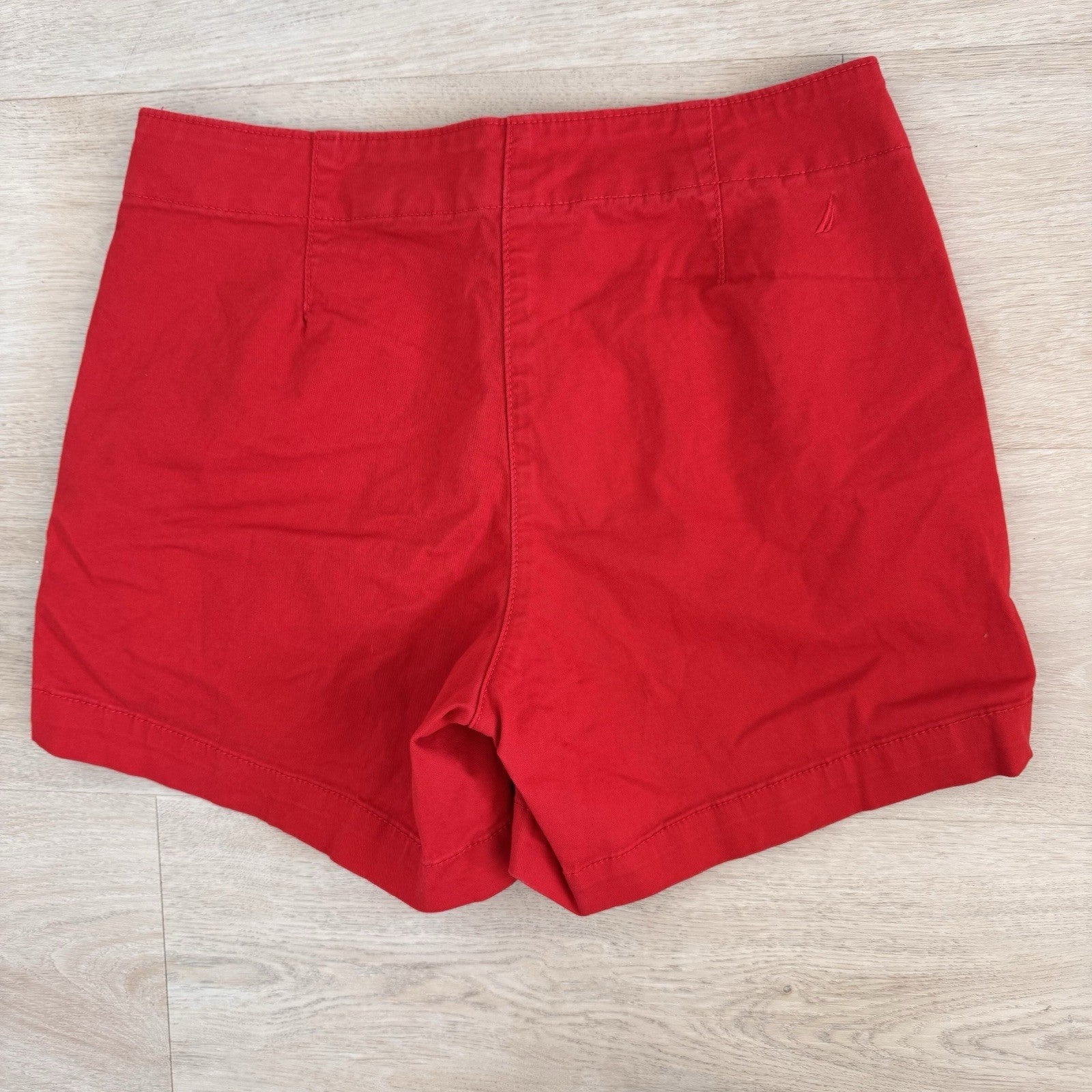 Nautica Red Chino Shorts Women’s Size 4 Classic Preppy Summer 