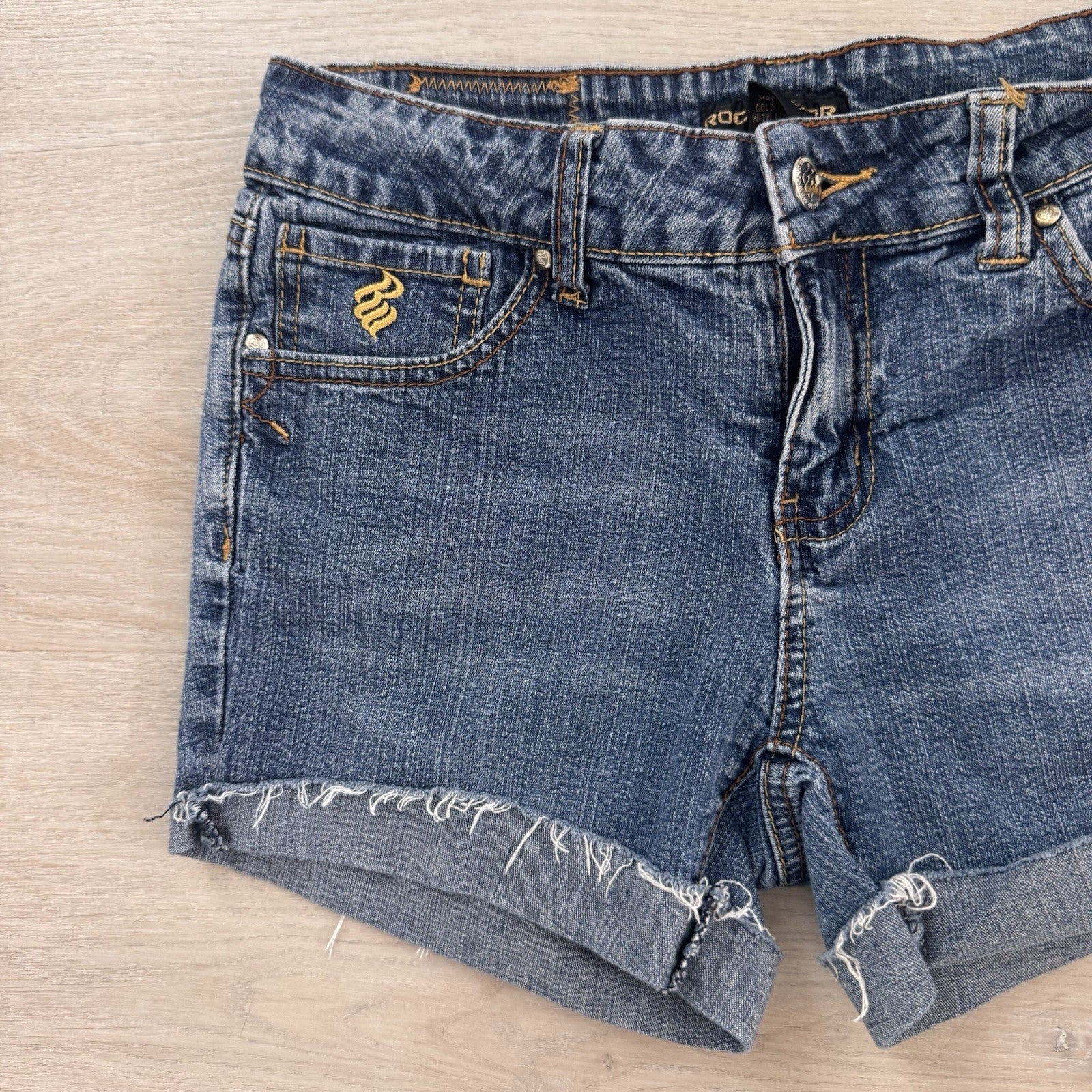 Rocawear Y2K Denim Shorts Sz 5 Low Rise Embroidered Logo Women’s Baddie
