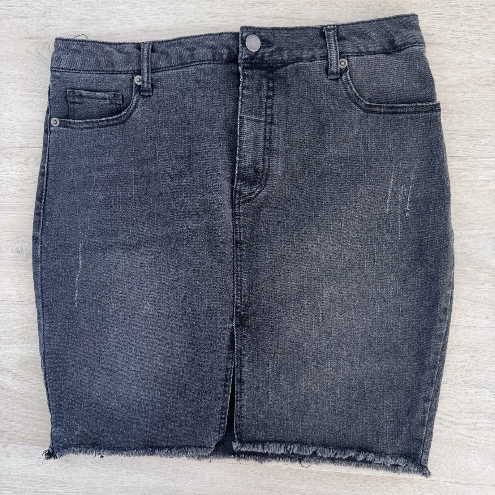 Faded Glory Black Denim Mini Skirt Frayed Hem Y2K Size 10