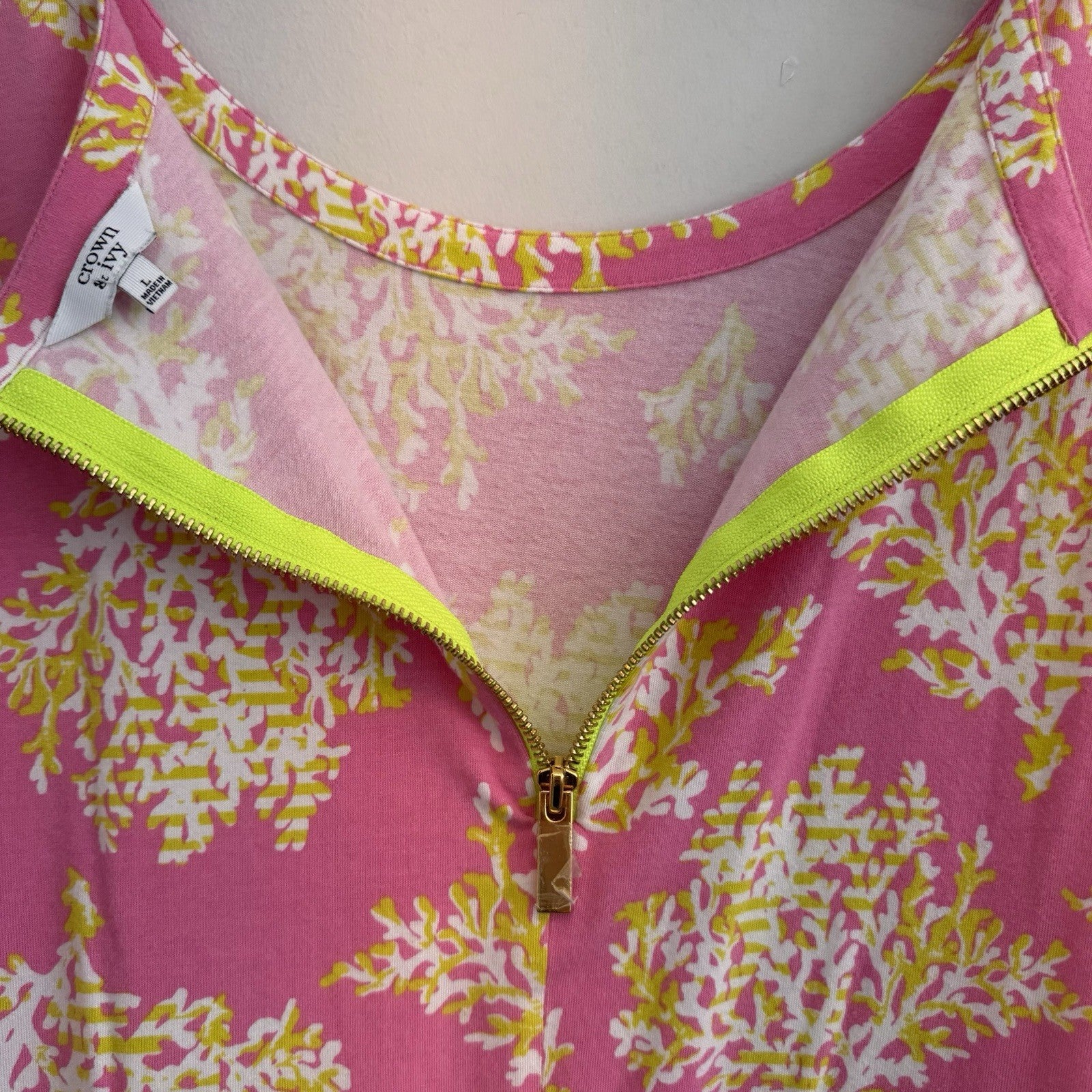 Crown & Ivy Pink Coral Print Shift Dress L 3/4 Sleeve Preppy Coastal Women’s