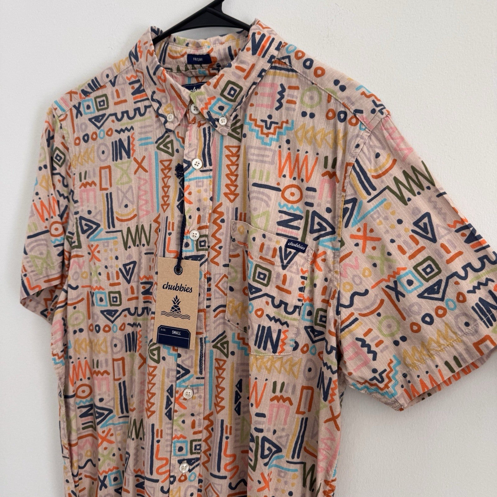 NWT Chubbies Mens S Friday Shirt Retro Geometric Short Sleeve Button Down