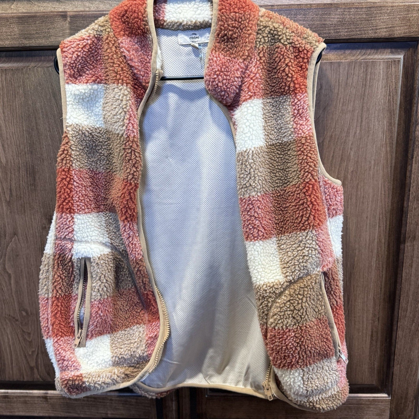 ENTRO Womens L Vest Red Plaid Zip Up Sleeveless Fleece Lined Pockets