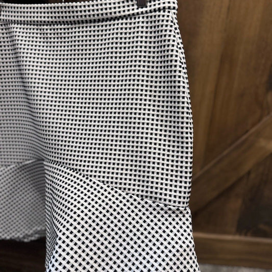 Banana Republic Flounce Hem Skirt | Gingham Texture | Size 10 Tall