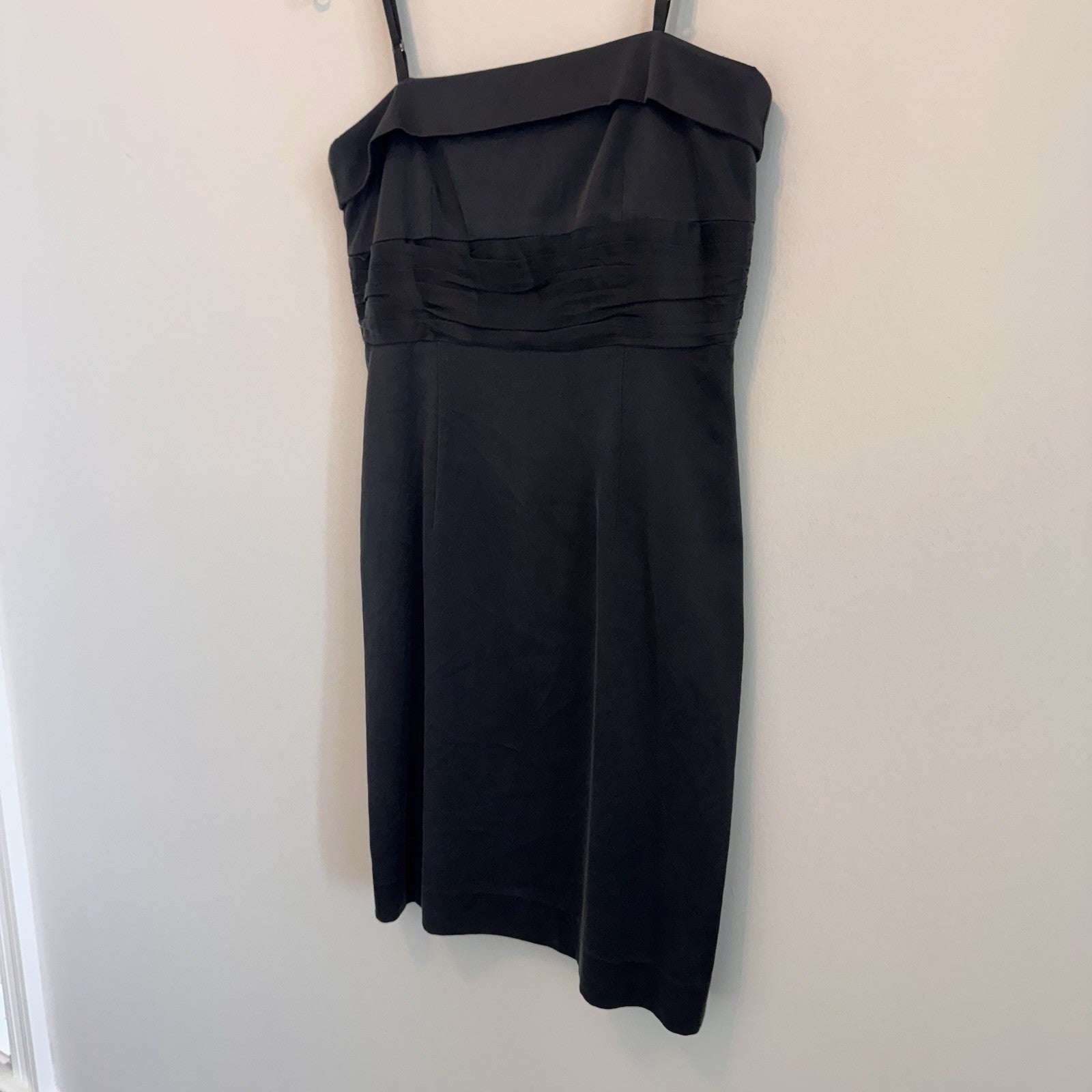 Laundry by Shelli Segal Silk Little Black Dress 6 Ruched Empire Waist LBD