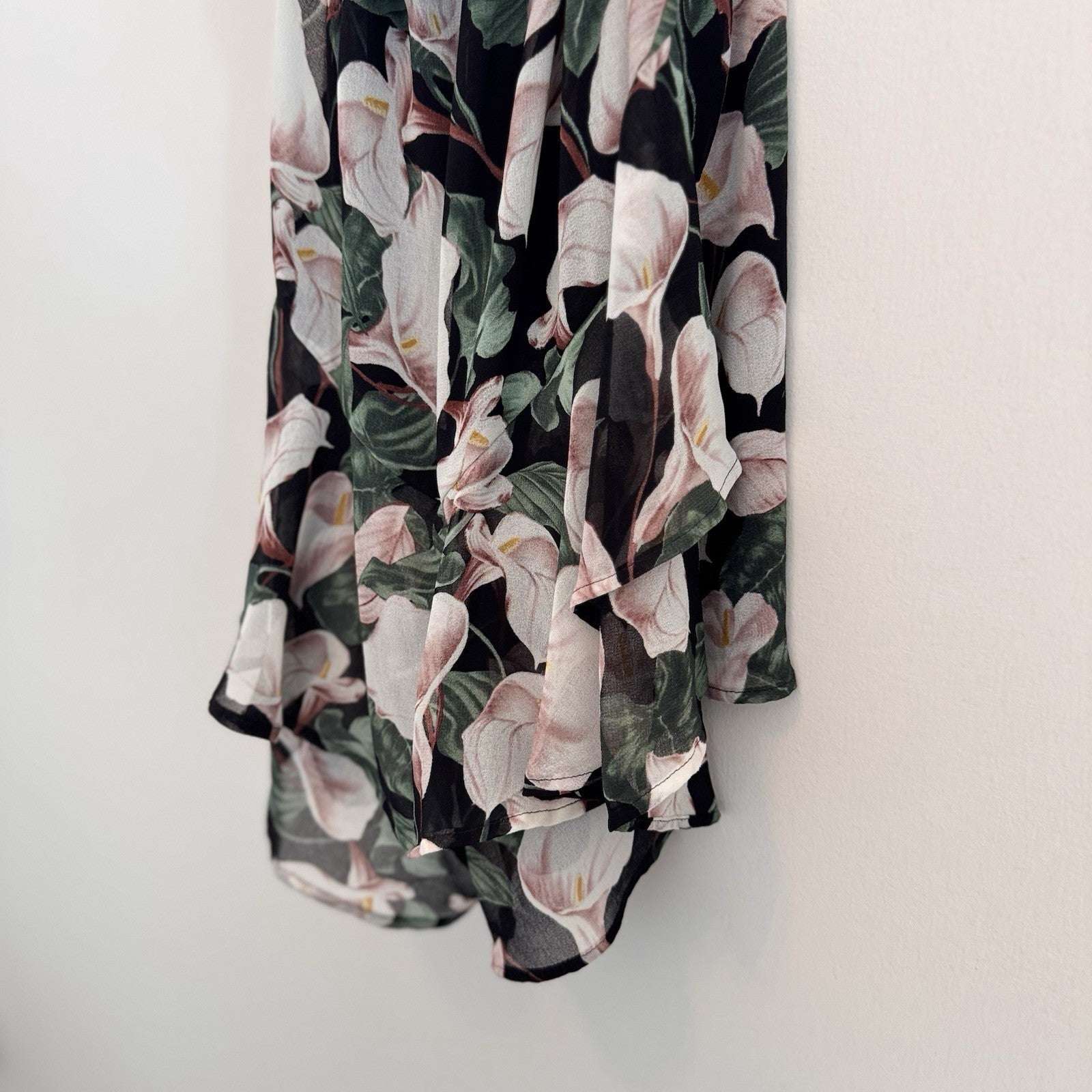 Express Black Floral Romper XS Calla Lily Print Ruffle Hem Strappy Back