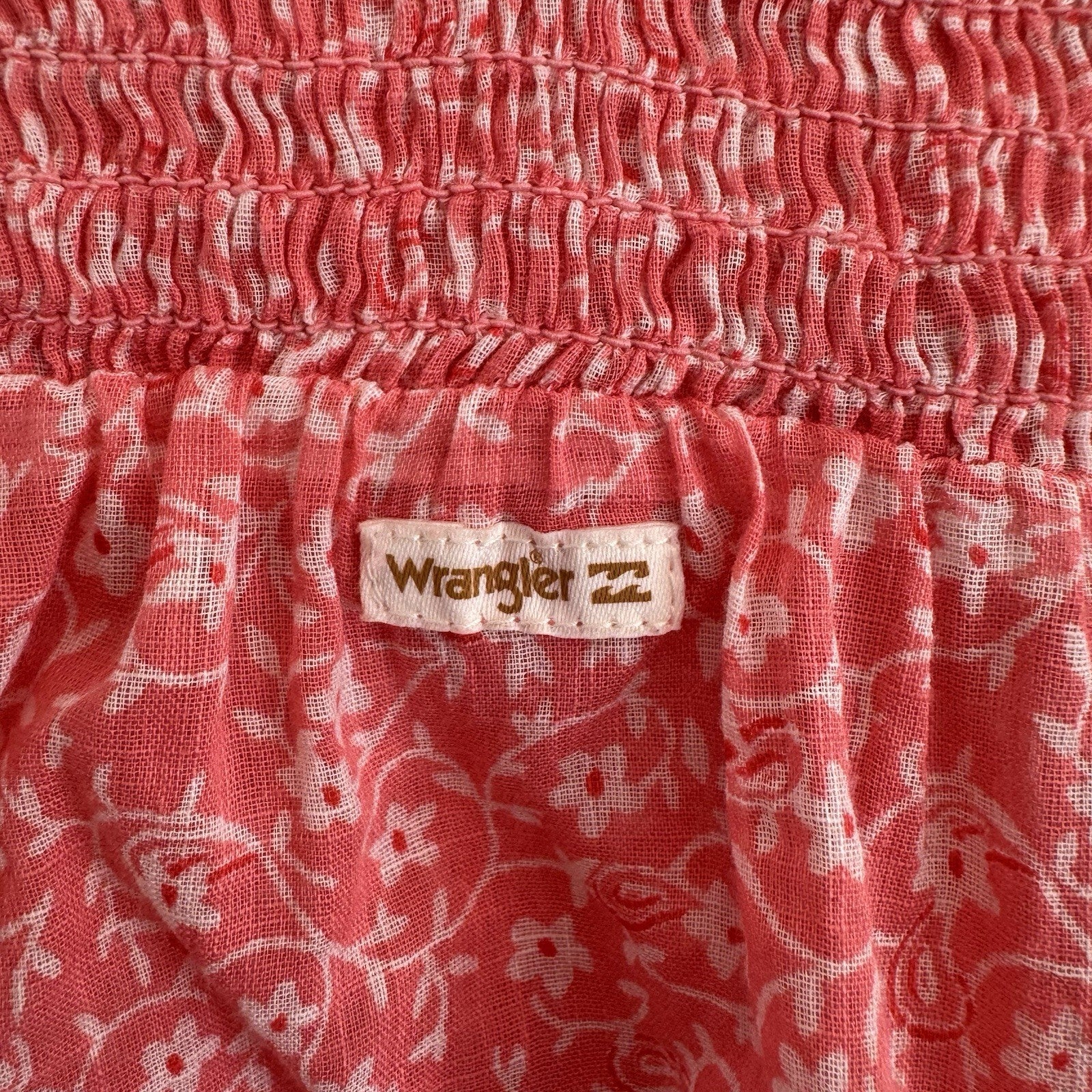 Wrangler Billabong Coral Floral Smocked Blouse S Boho Western Top Women’s