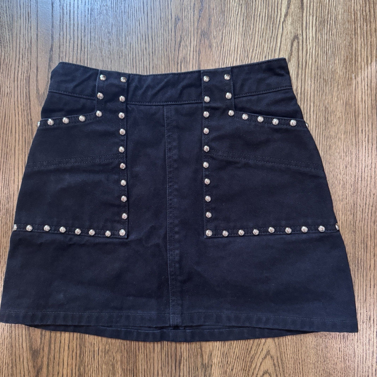 BDG Urban Outfitters Black Denim Mini Skirt XS Studded Pockets Zip Back Turkey