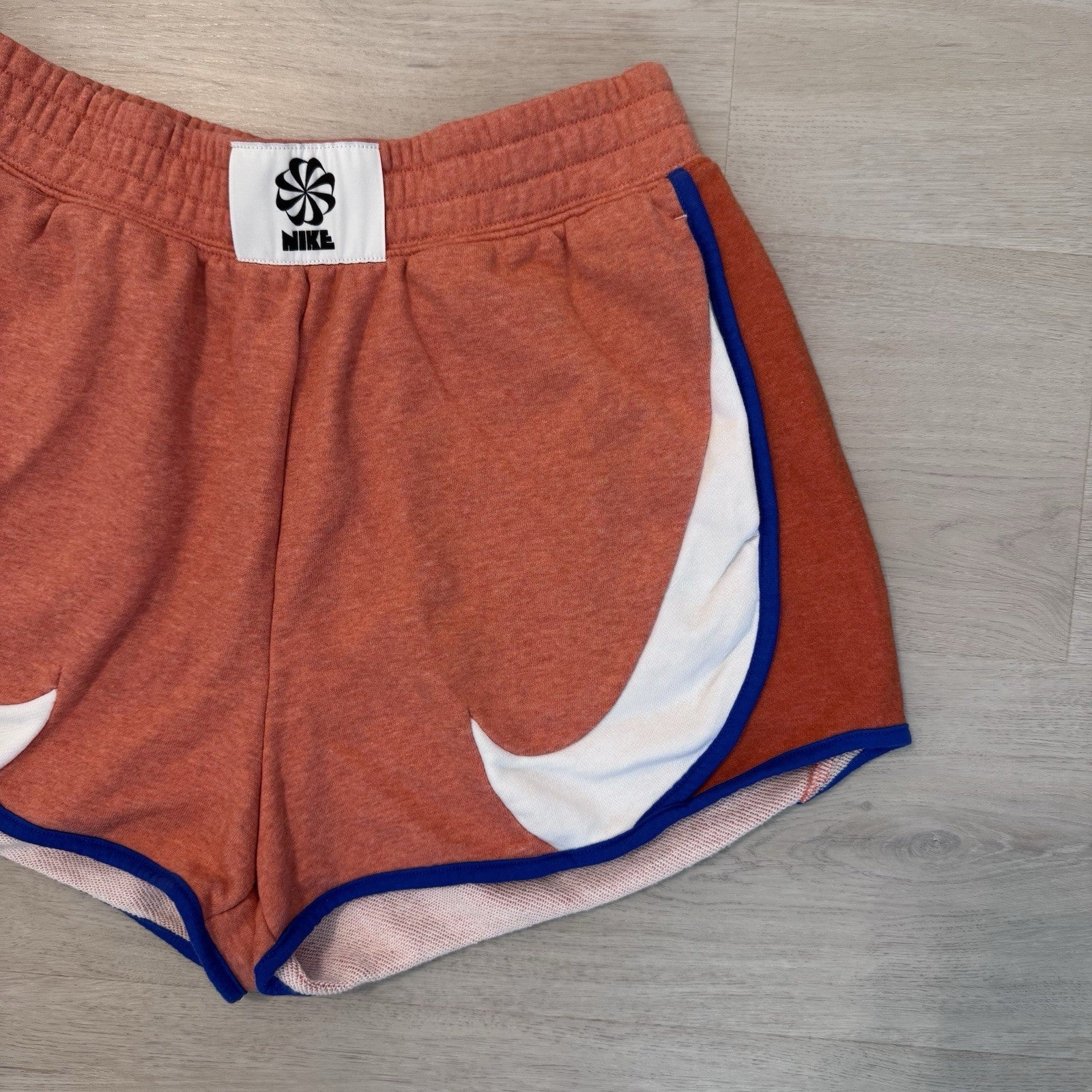 Rare Nike Sportswear Circa 72  'Madder Root Heather Mantra Orange' Size Small