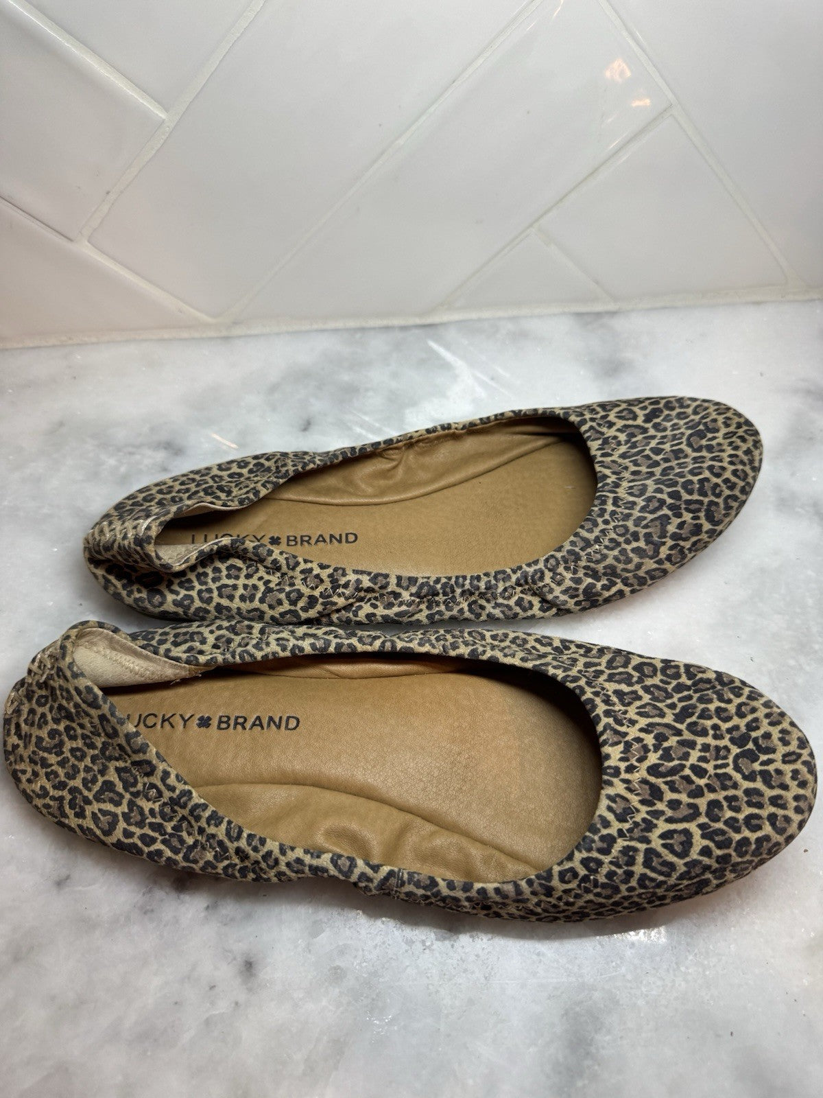 Lucky Brand Emmie Leopard Ballet Flats Women’s 10M Leather Slip On Shoes