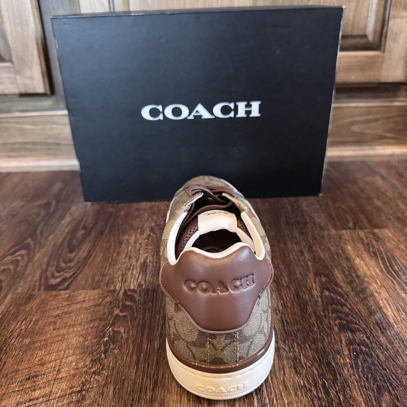 Coach Clip Signature Low Top Sneaker Khaki Saddle Brown Men's Size 13 NEW