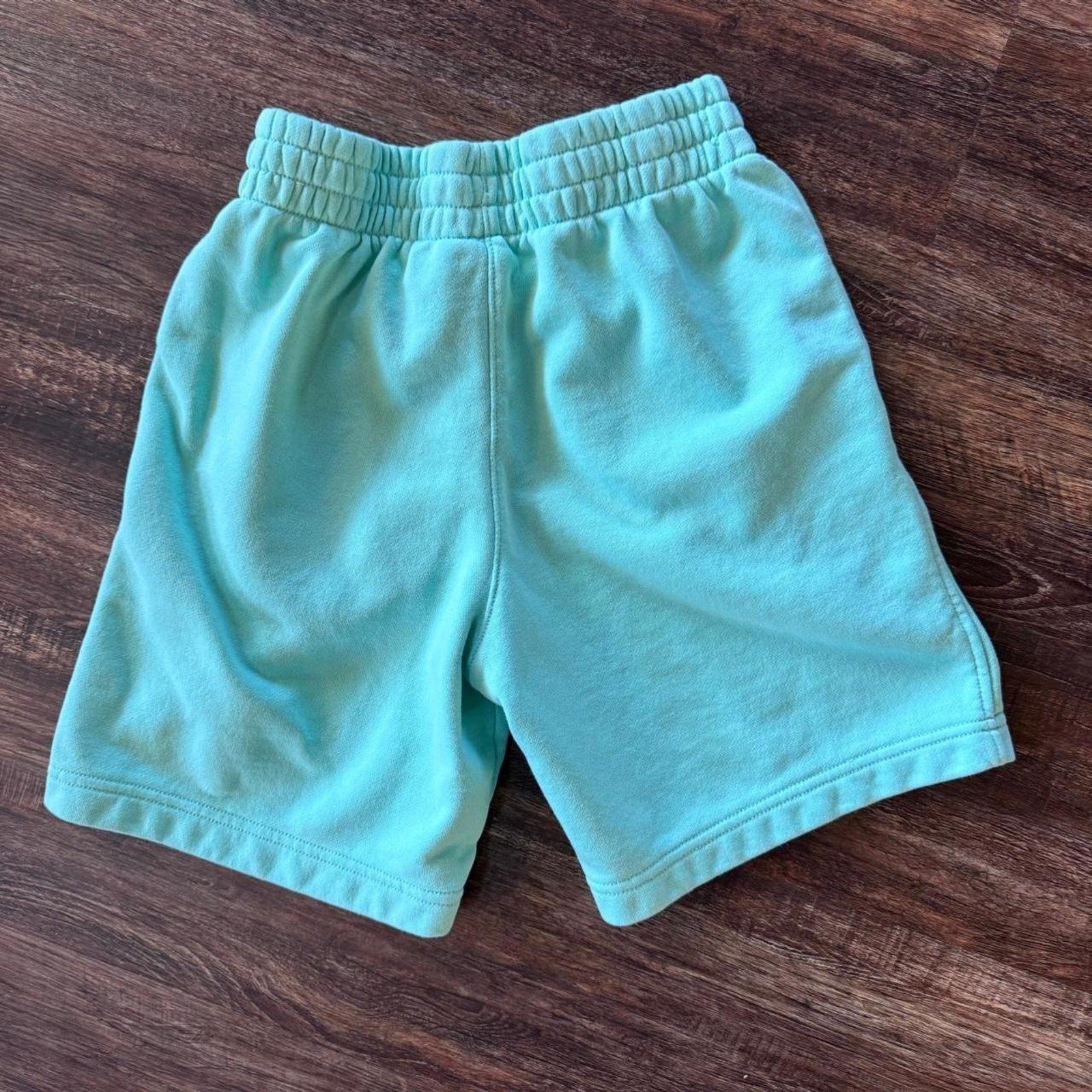 Nike All Kids Fit Sportswear Club Fleece French Terry Shorts, Green Frost, L