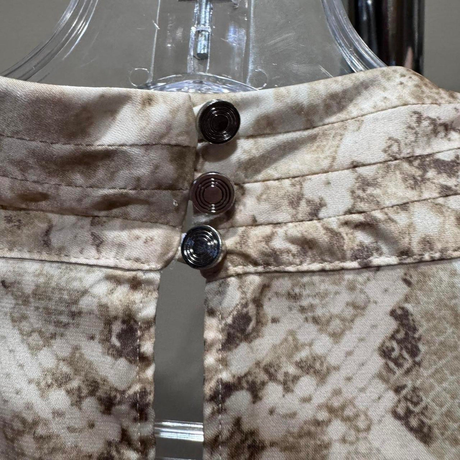 White House Black Market Women’s Sleeveless Snake Print Shell Top Size S