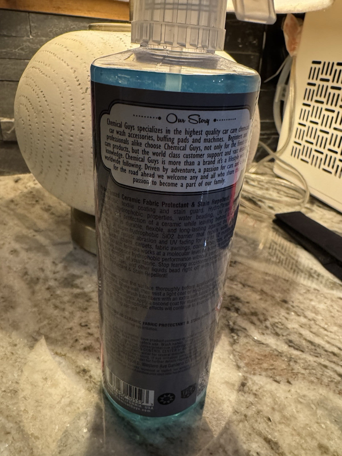 Chemical Guys Hydro Thread Ceramic Fabric Protectant & Stain Repellent 16oz